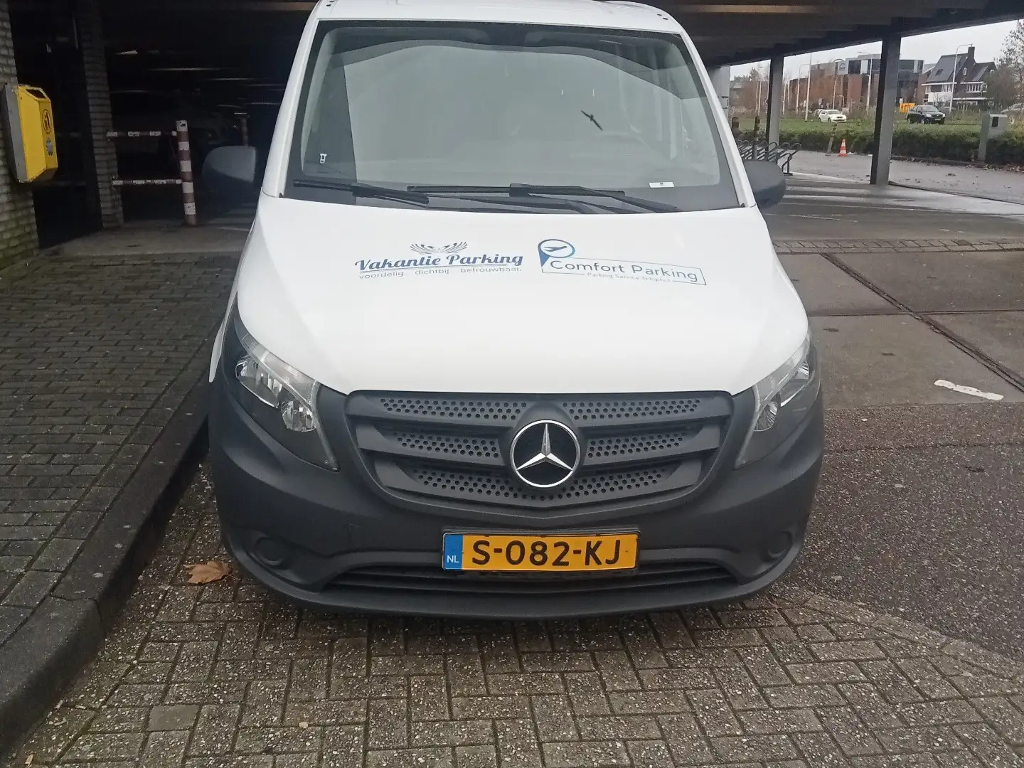 Mercedes-Benz Vito 111 BT Base Ex.Lang 9 persoons Wit - 1