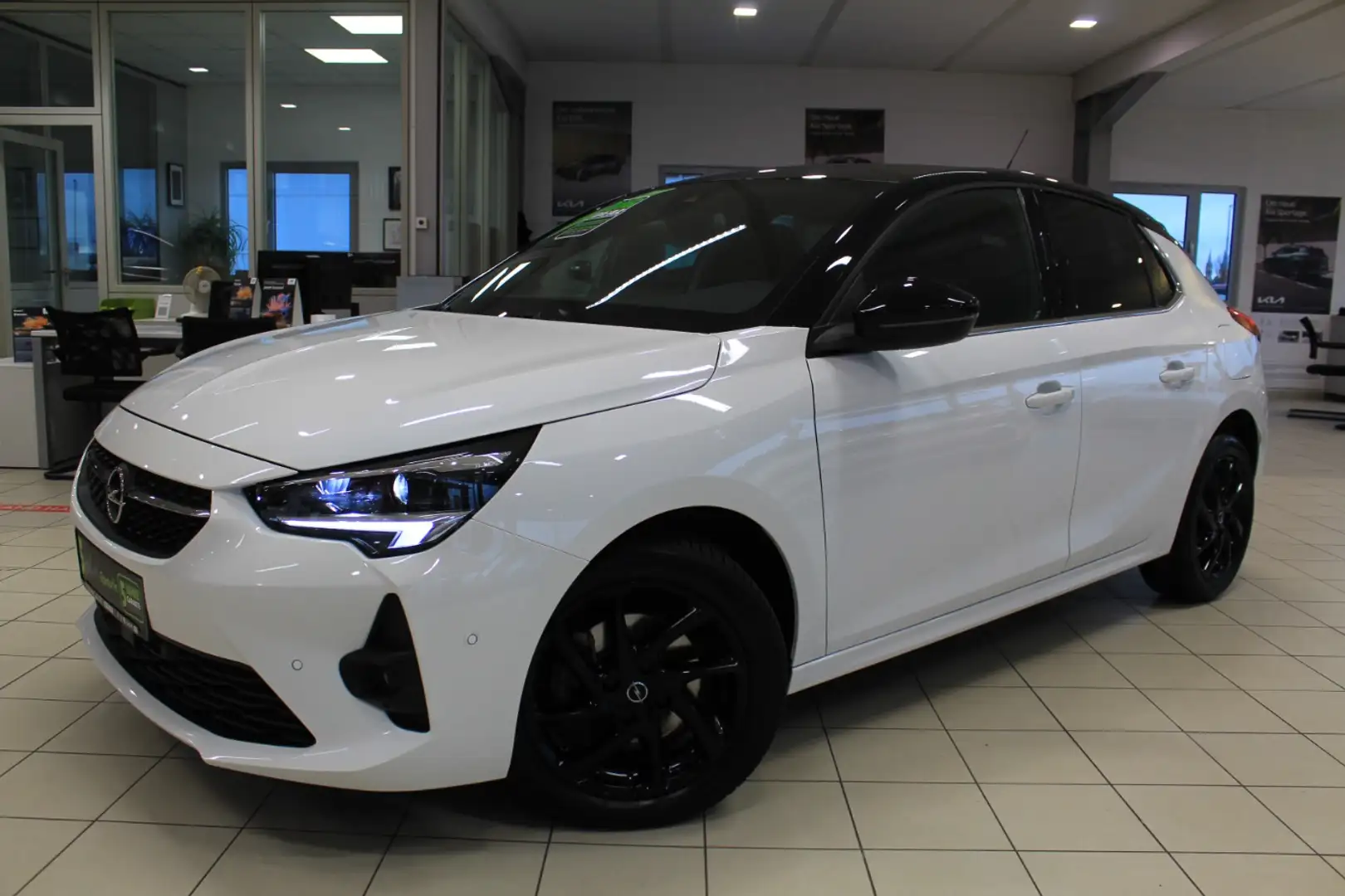 Opel Corsa 1.2 Turbo GS LINE LED+Navi+SHZ+Winterp.+LM Weiß - 2