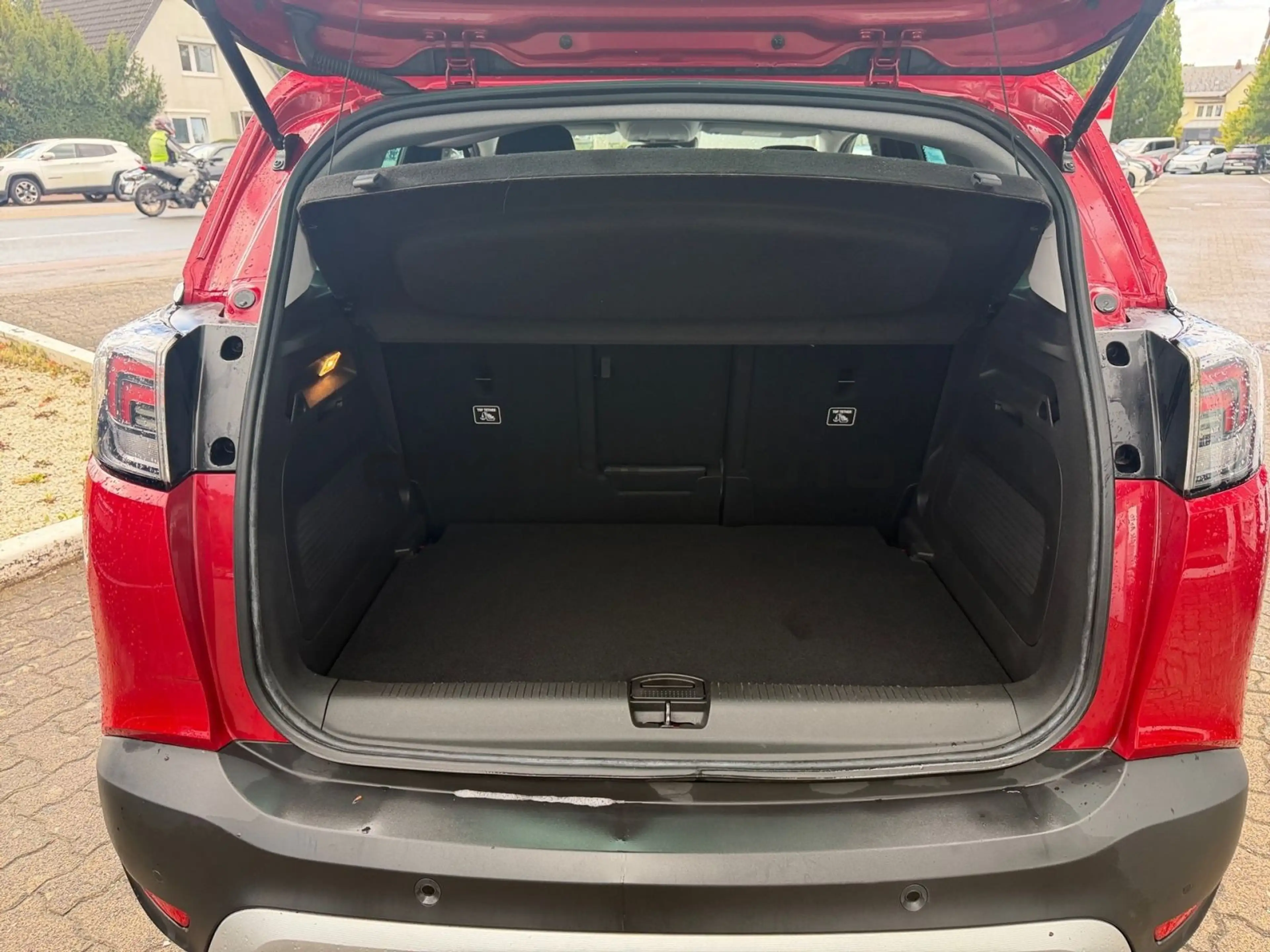 Opel Crossland (X) 1.2 Turbo Ultimate NAVI SH GJR AHK — photo 12