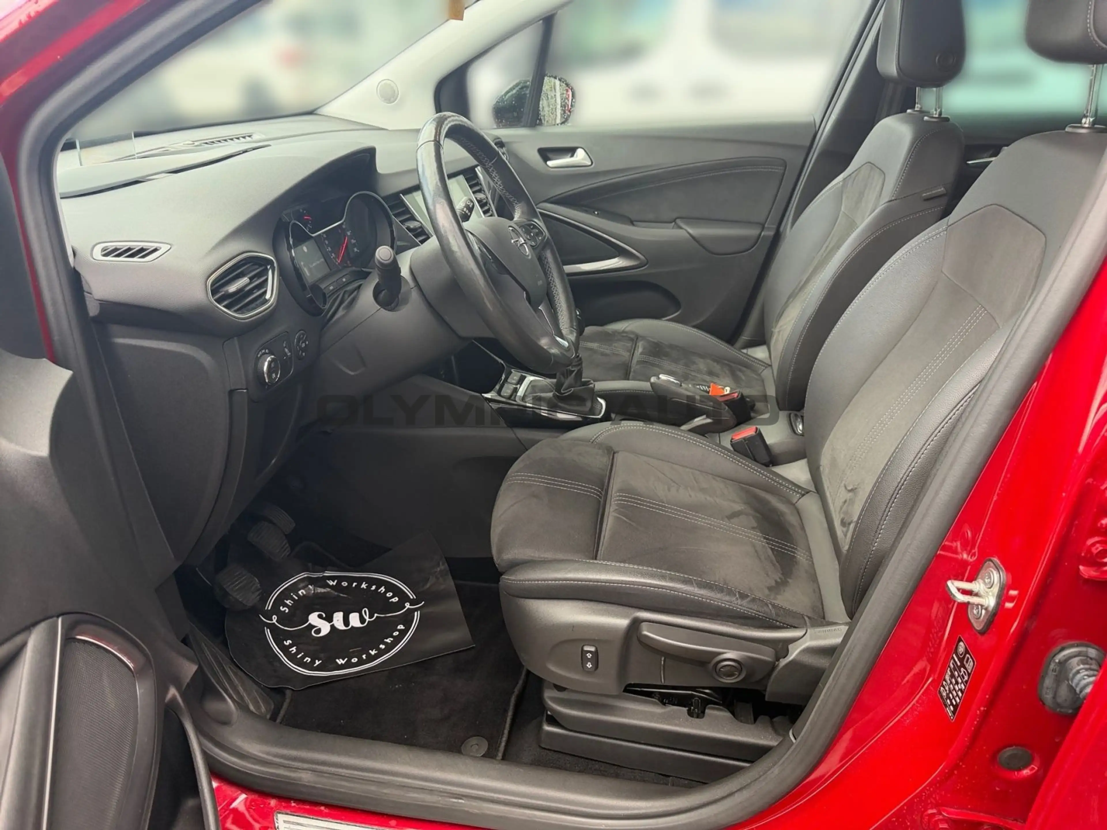 Opel Crossland (X) 1.2 Turbo Ultimate NAVI SH GJR AHK — photo 7