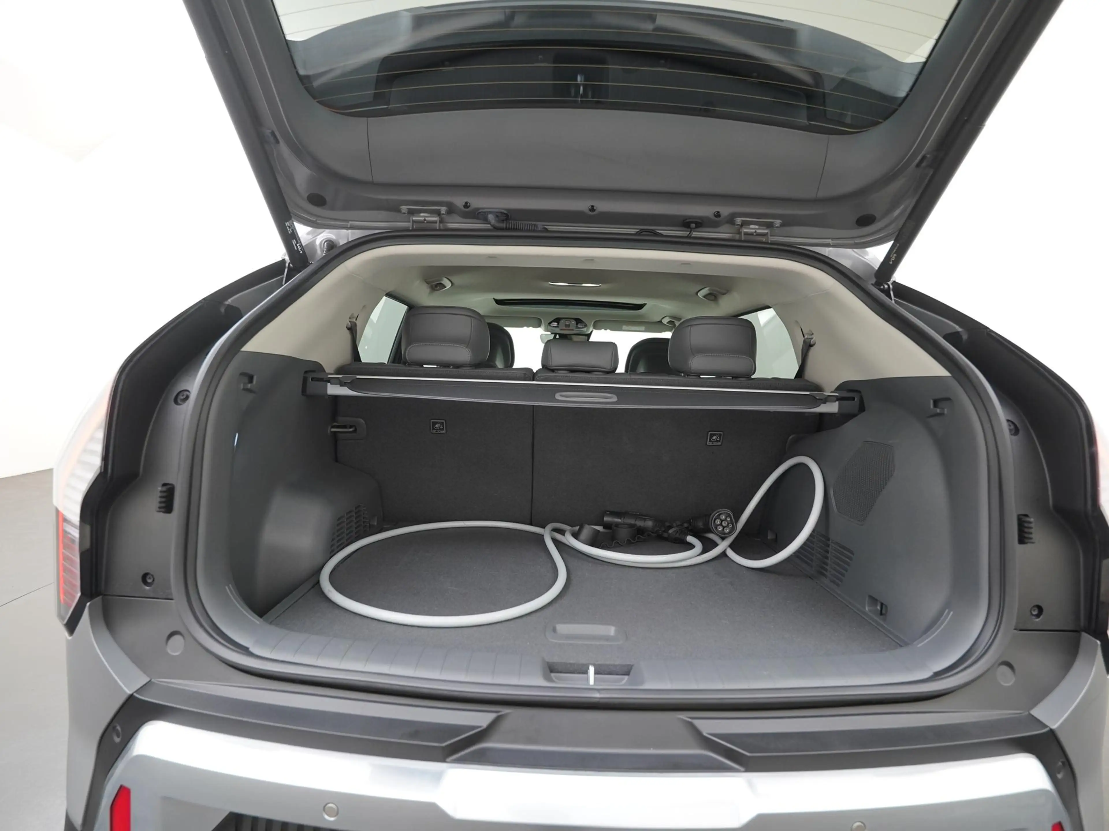 Kia EV3 Plus Advanced 58.3 kWh | SOH 100% | Schuifdak | Zo — photo 8