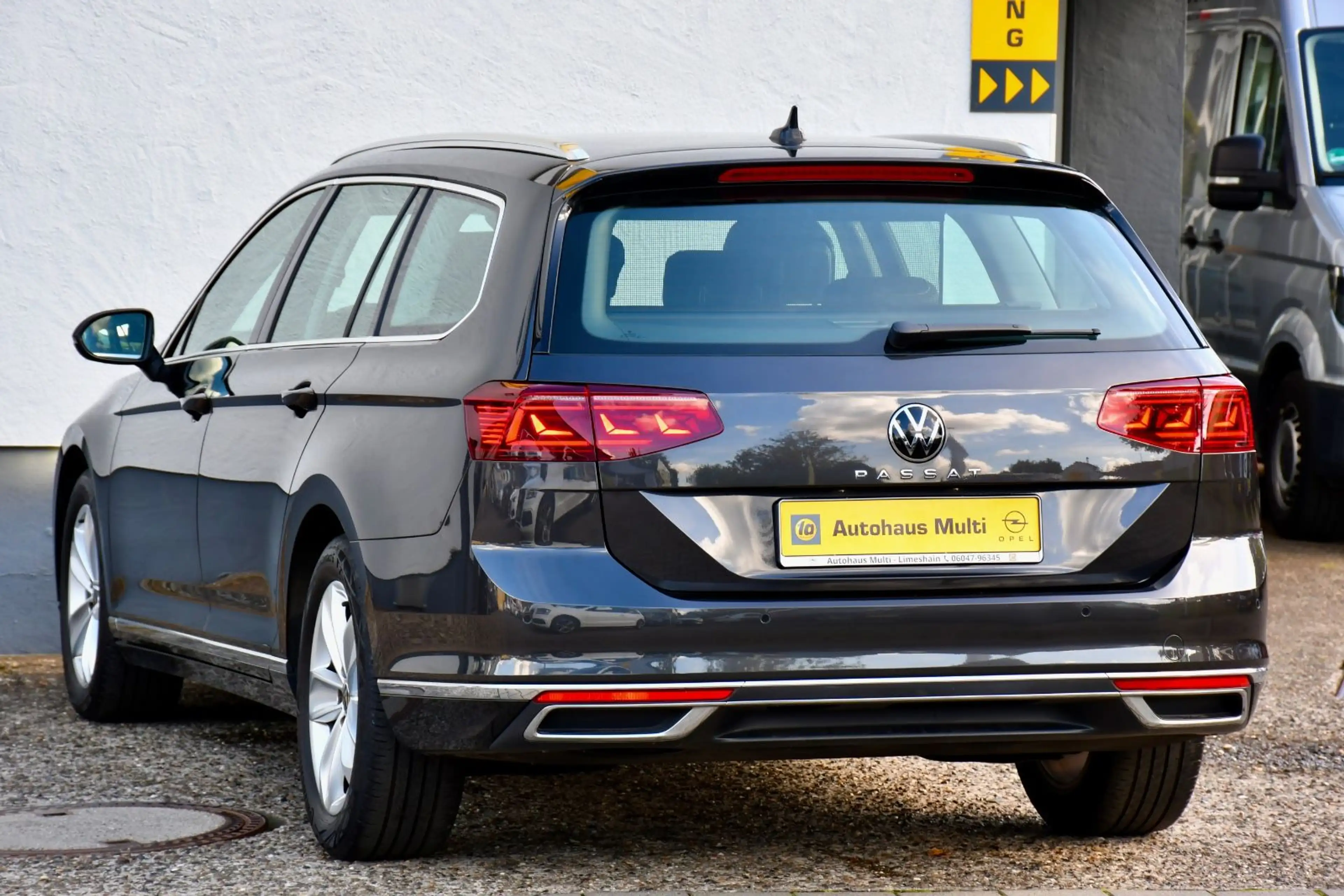 Volkswagen Passat Variant Passat Elegance AHK ACC LED Kamera Massage — photo 7