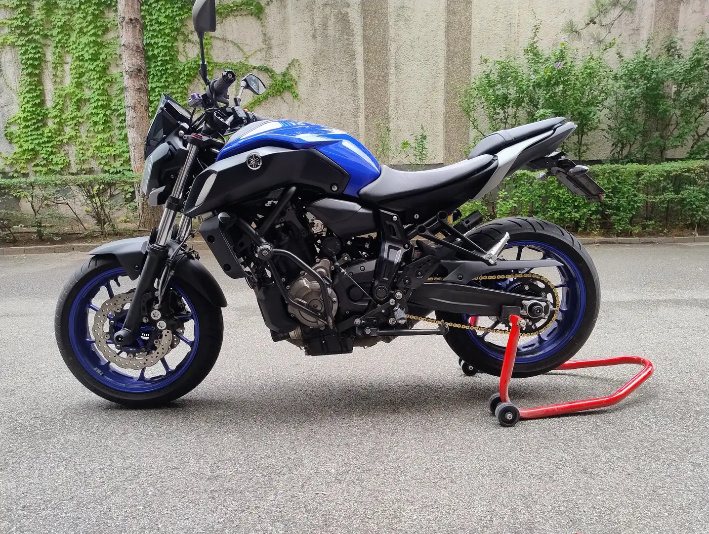 Yamaha MT-07 Albastru - 2