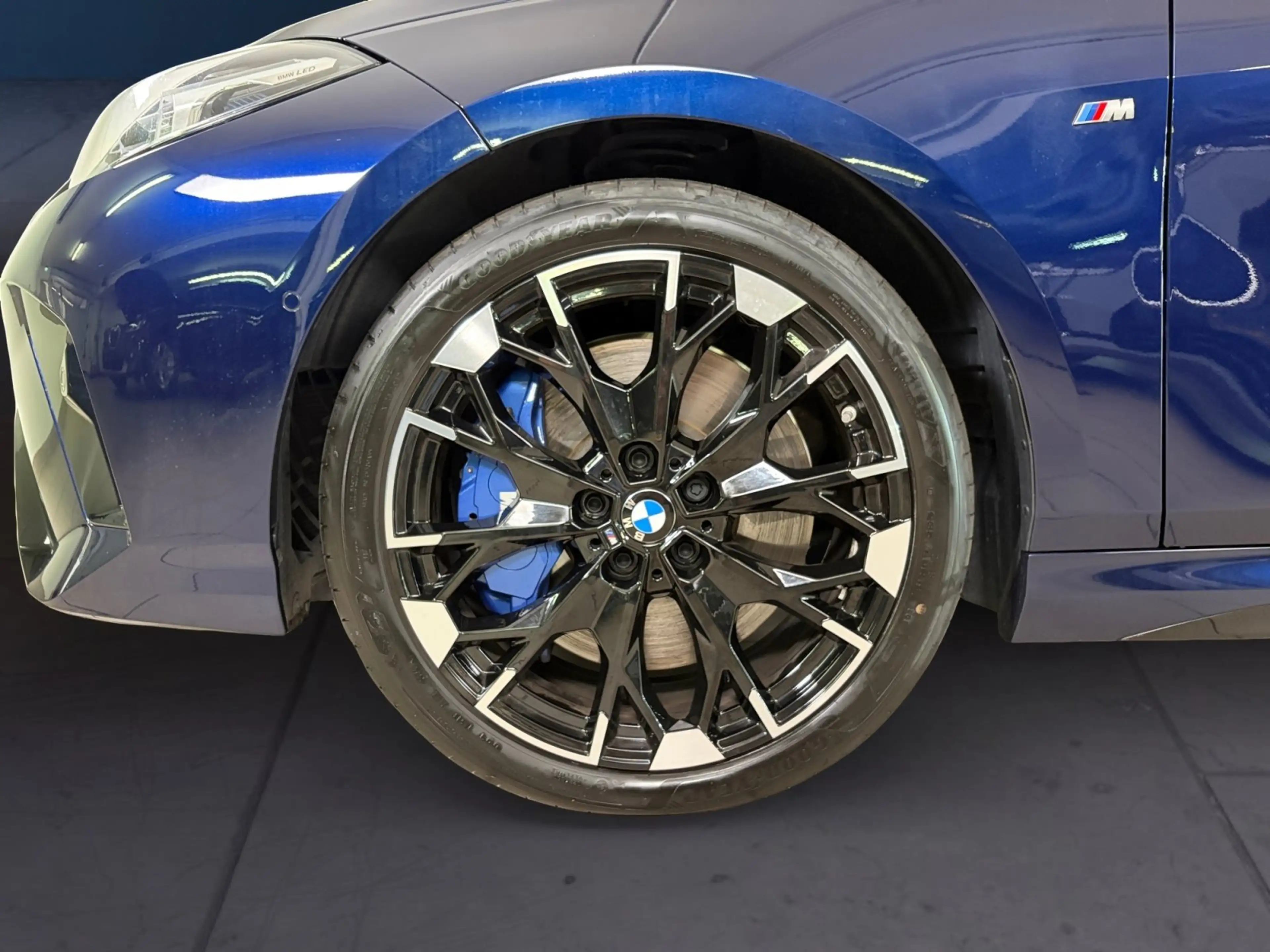BMW 135 M135i xDrive — photo 7