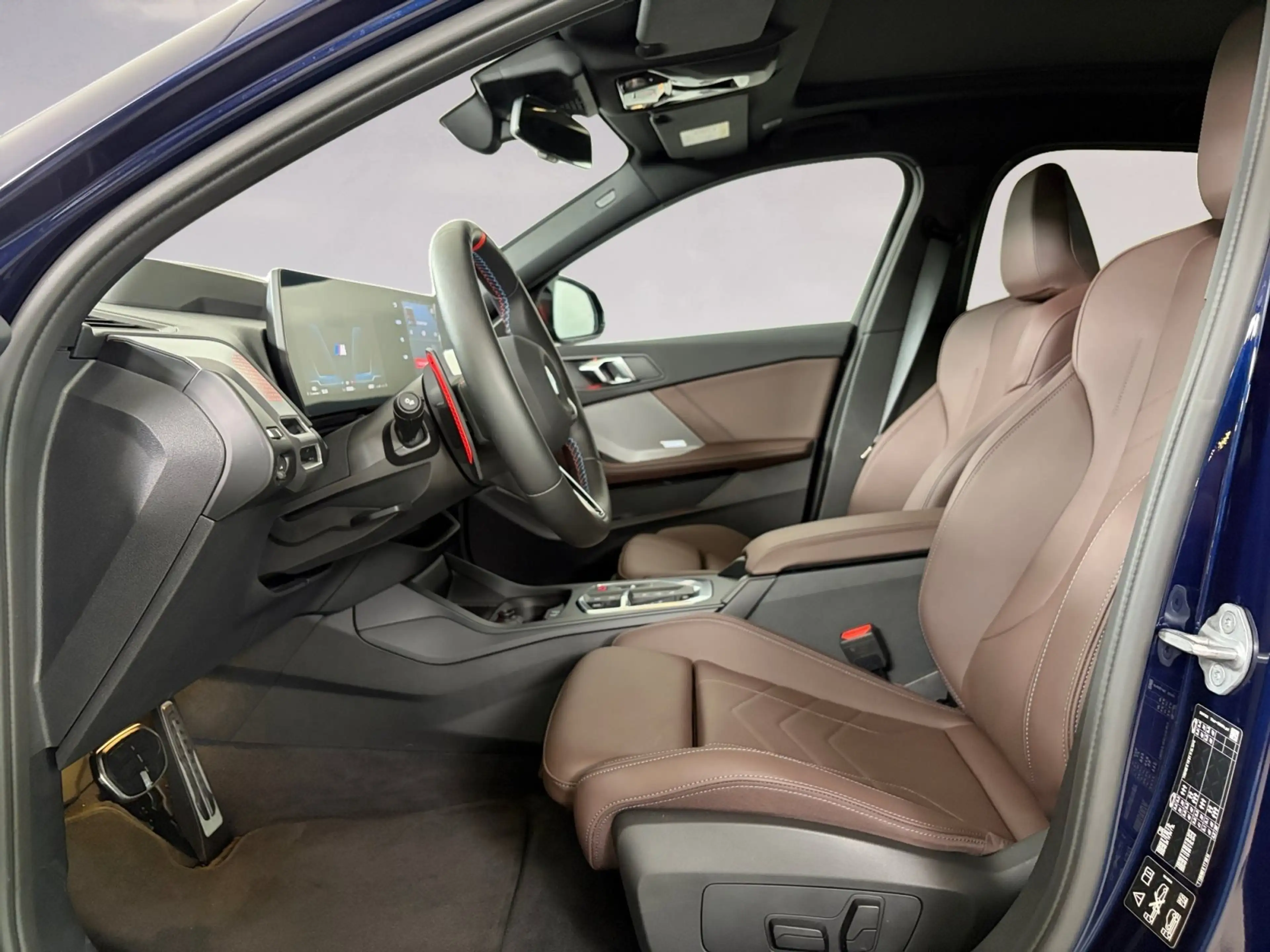 BMW 135 M135i xDrive — photo 8