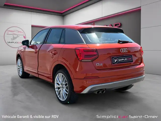 Audi Q2 view 3