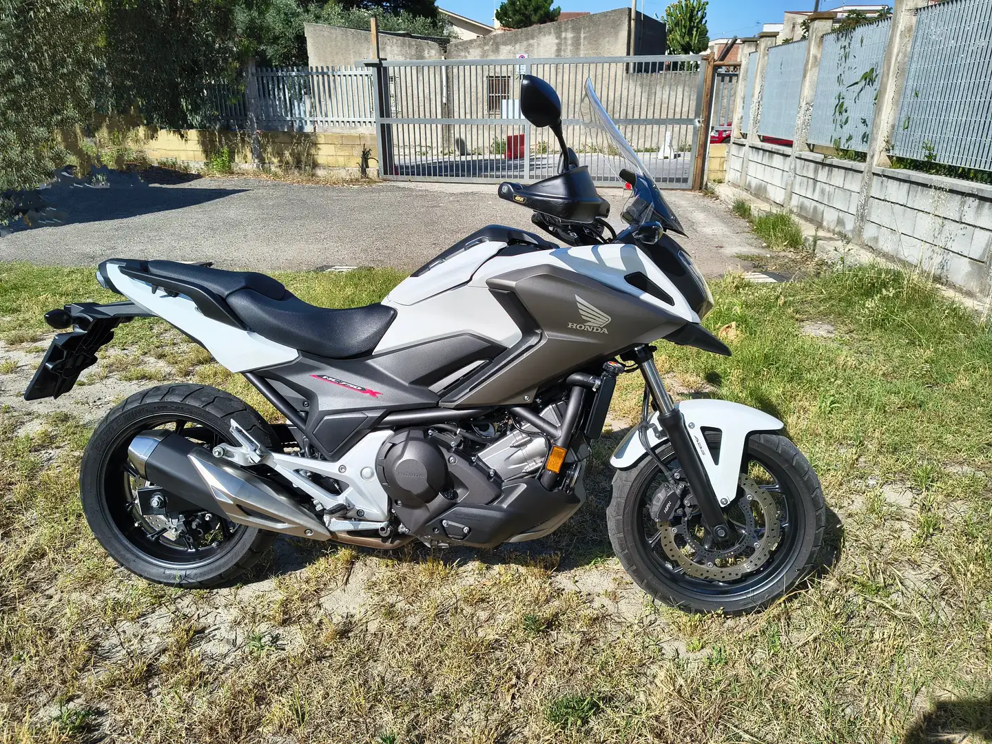 Honda NC 750 NC 750 X DCT Bianco - 1