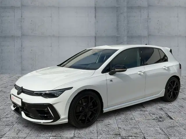 Volkswagen Golf view 2