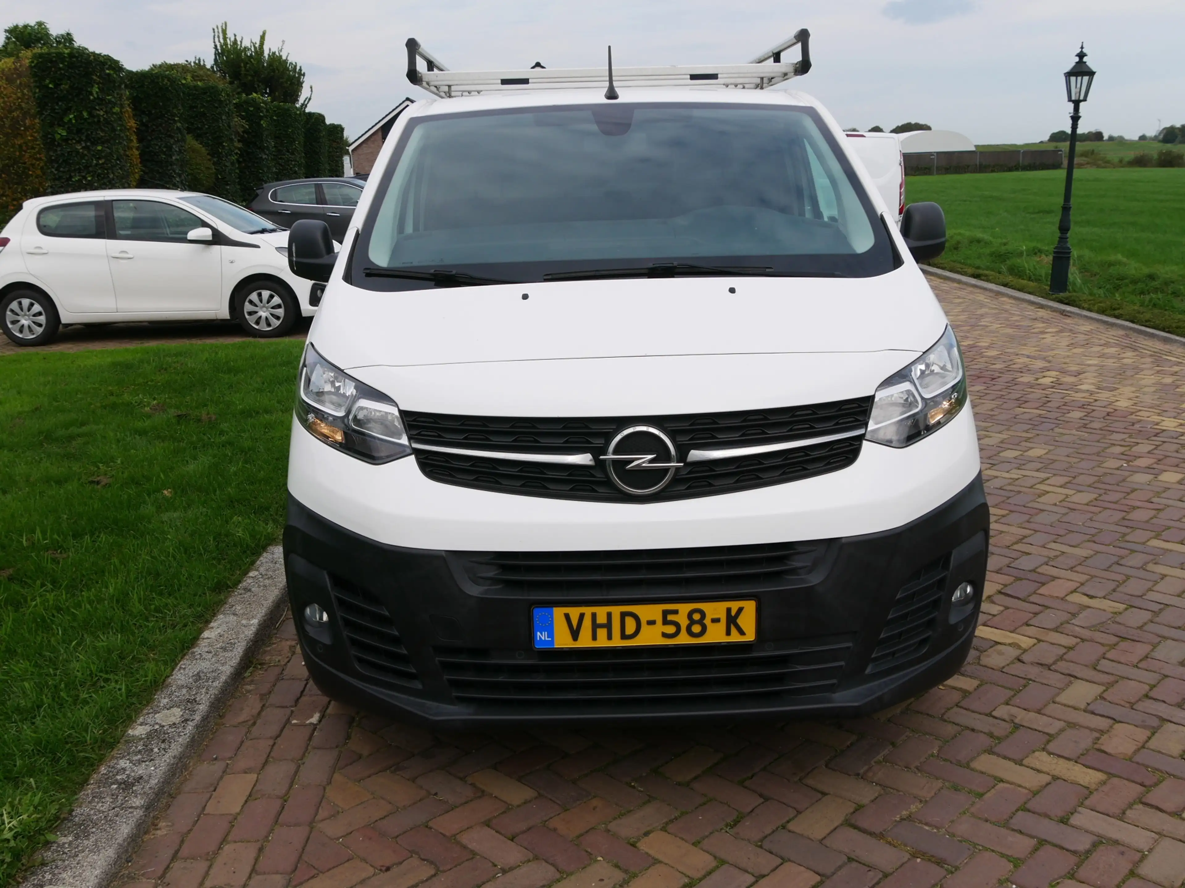 Opel Vivaro 2.0 CDTI L2H1 110kW | AC | NAVI | CAMERA | € 9499 — photo 3
