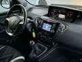 Lancia Ypsilon 1.2 69 CV 5p. Platinum Weiß - thumbnail 2