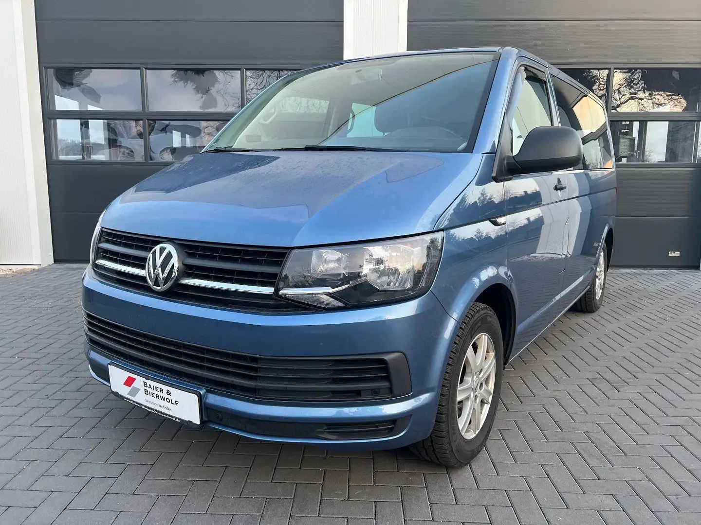 Volkswagen T6 Multivan Generation Six Standheizung PDC TOP Bleu - 2