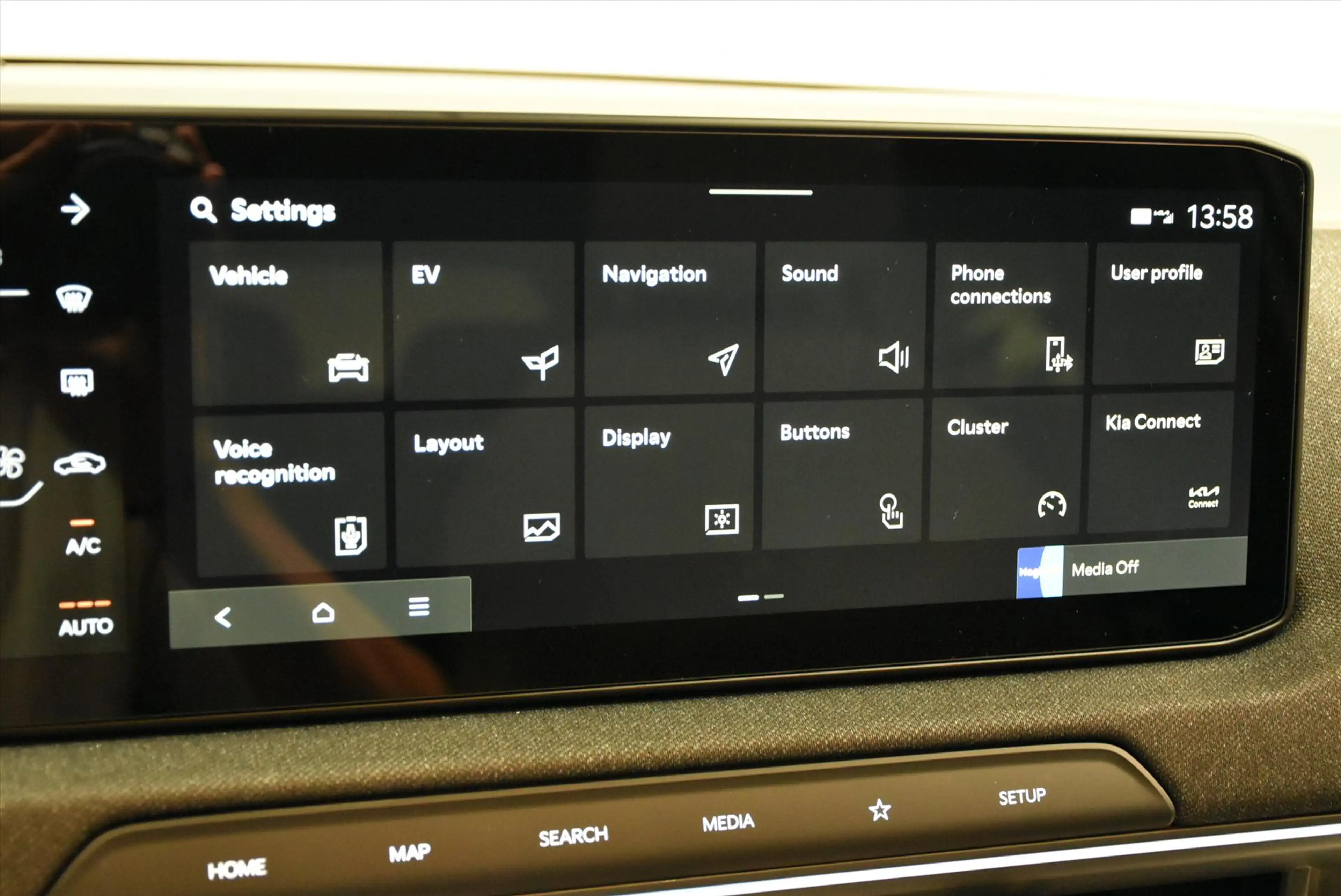 Kia EV2 61 kWh 135pk GT-Line — photo 31