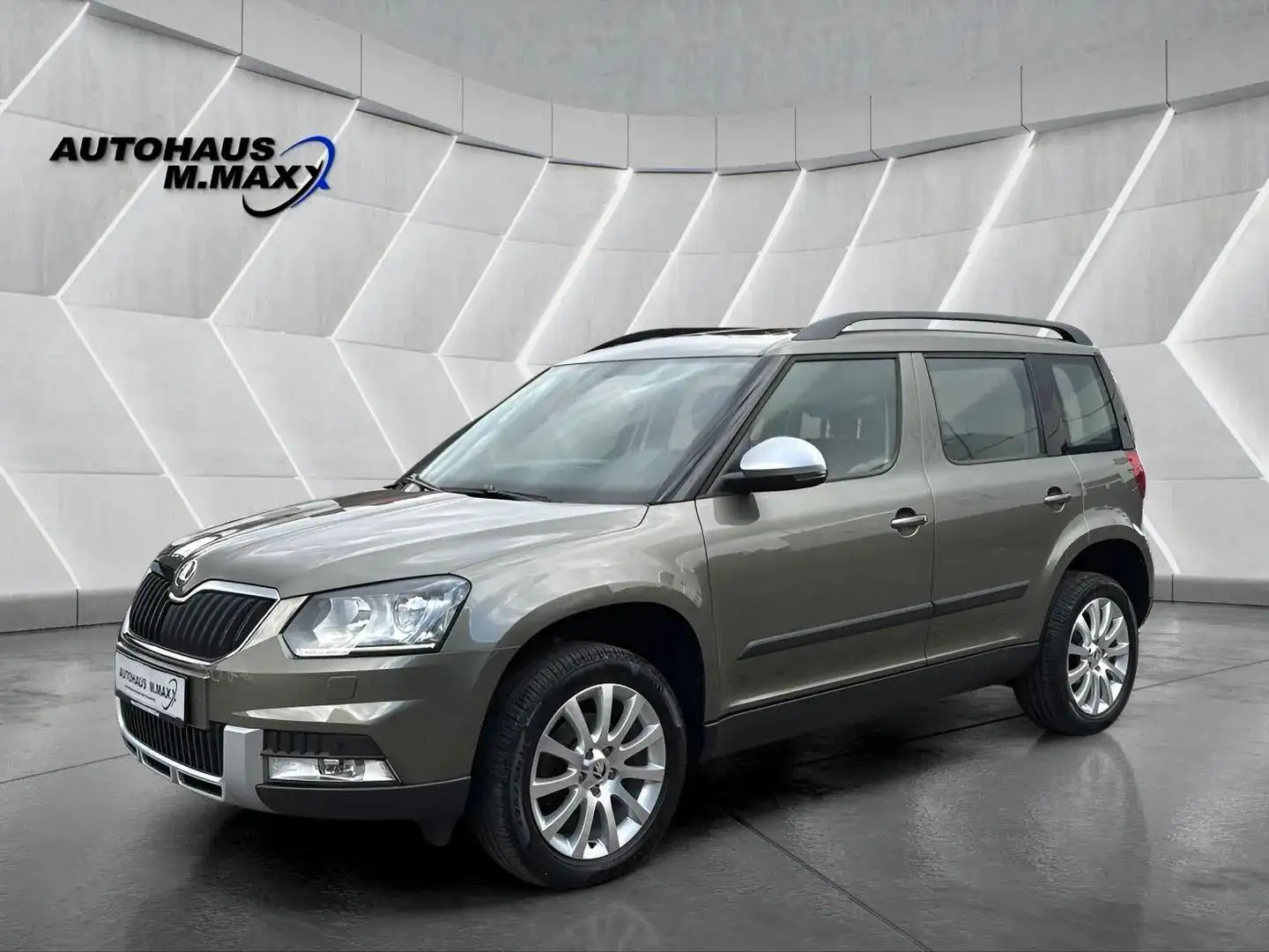 Skoda Yeti Elegance Outdoor 4x4 1.Hand Pano Memory PDC Grün - 1