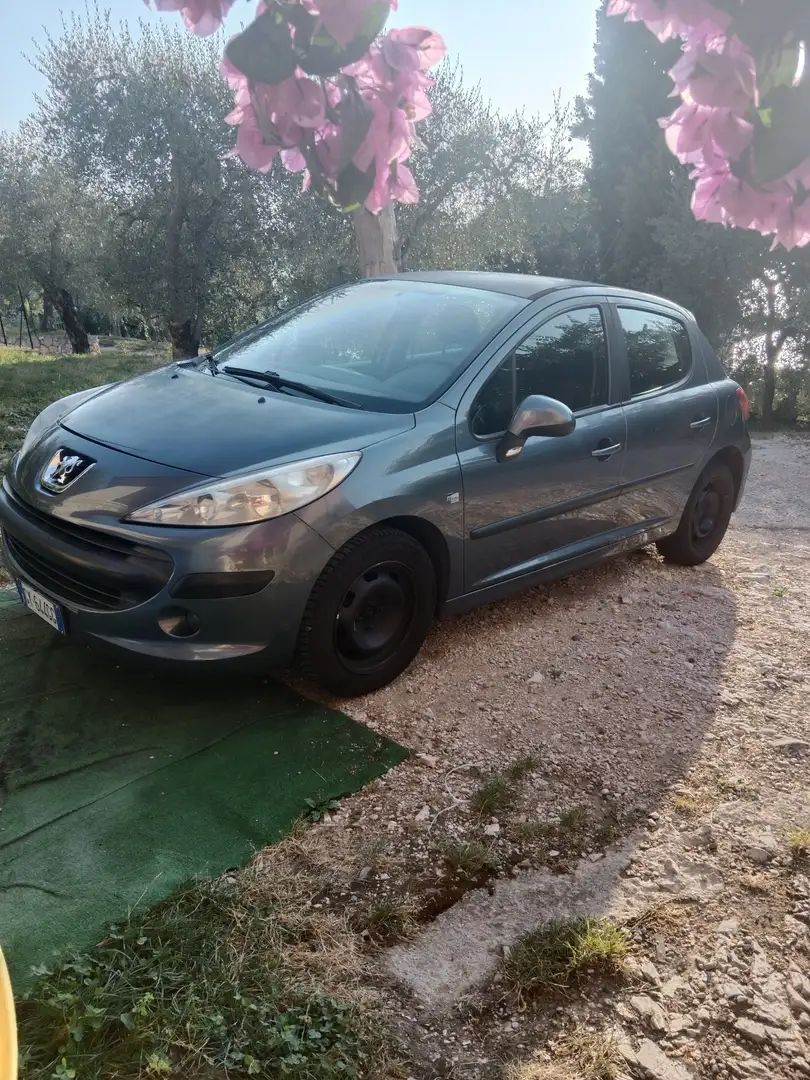 Peugeot 207 3p 1.4 hdi X-Line - 1