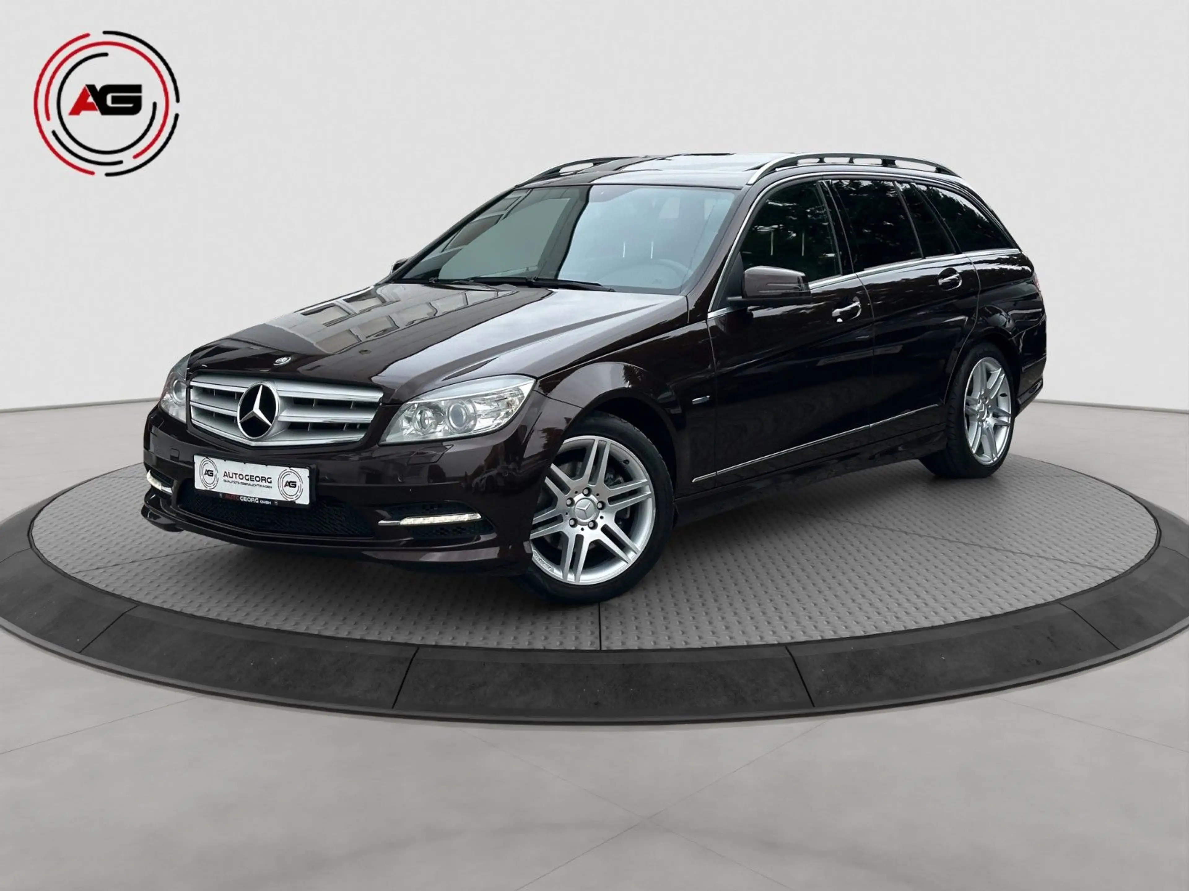Mercedes-Benz C 250 CGI AMG-LINE NAVI GLASDACH MEMORY KAMERA