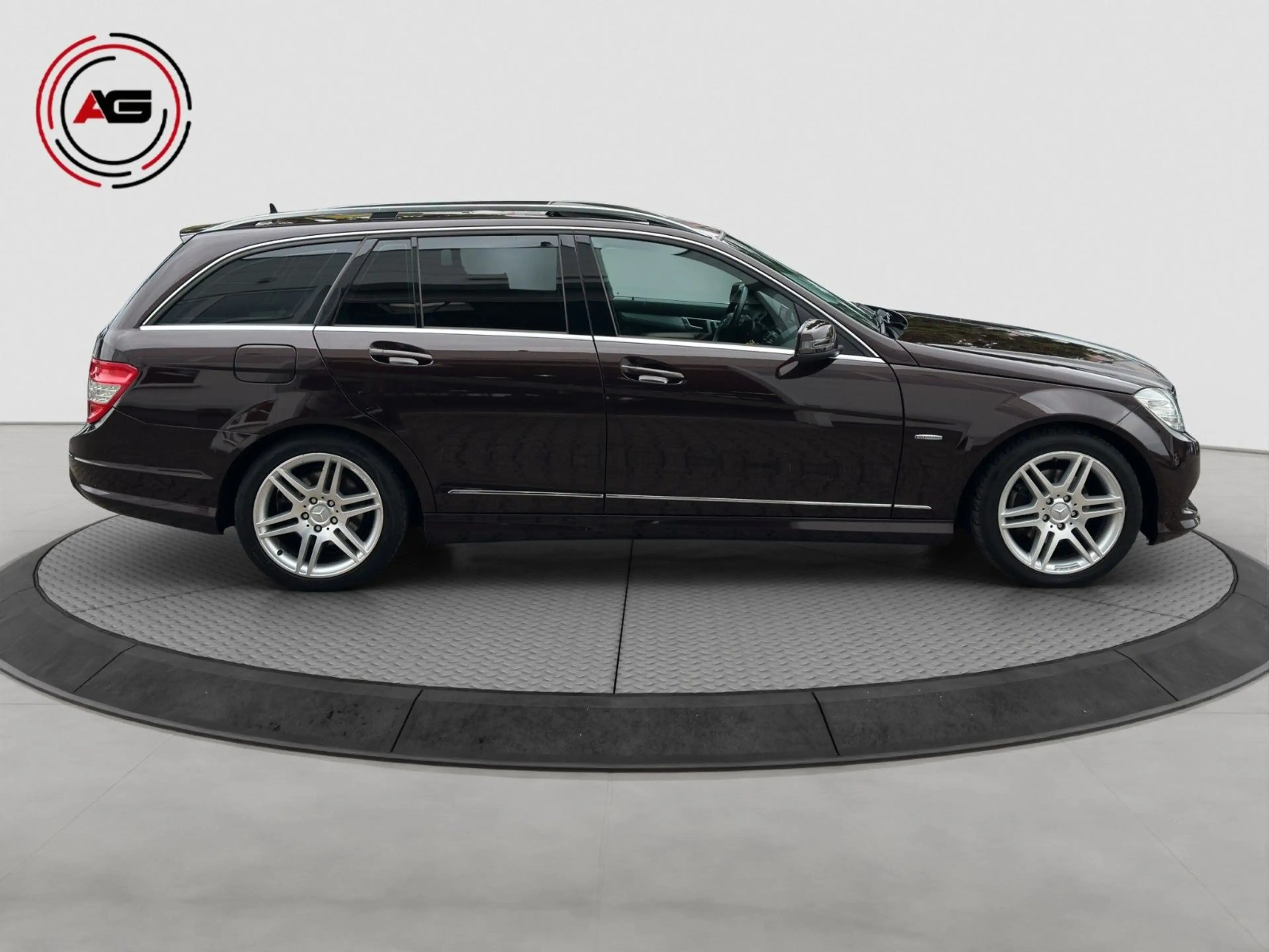Mercedes-Benz C 250 CGI AMG-LINE NAVI GLASDACH MEMORY KAMERA — photo 4