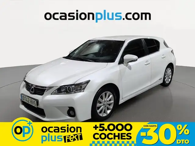 Lexus CT 200h Hybrid Drive Move On
