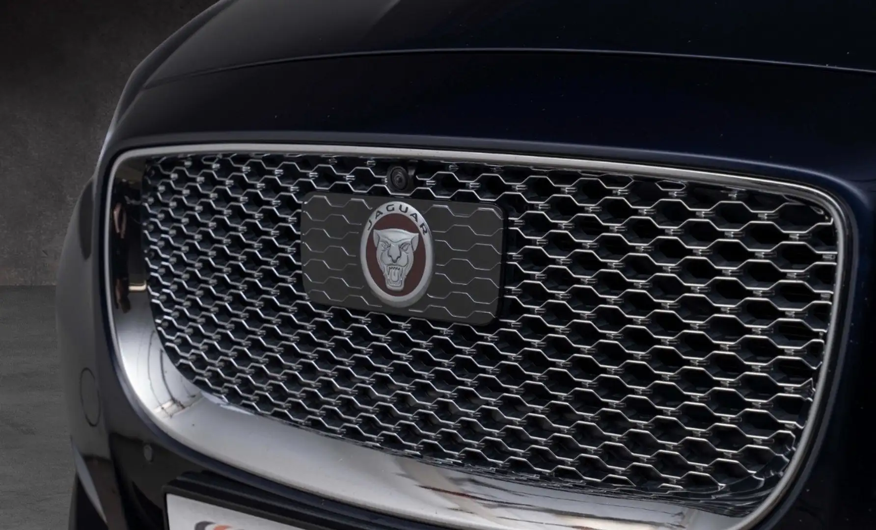 Jaguar XJ 3.0 V6 Diesel Langversion Premium Luxury - 2