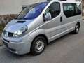 Renault Trafic 2.5 dCi, 7 Sitzplätze und Camping-Features Silber - thumbnail 1
