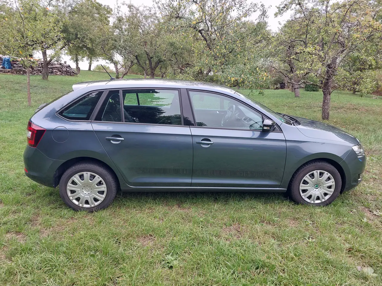 Skoda Rapid/Spaceback Rapid 1.0 TSI Style — photo 1 of 12