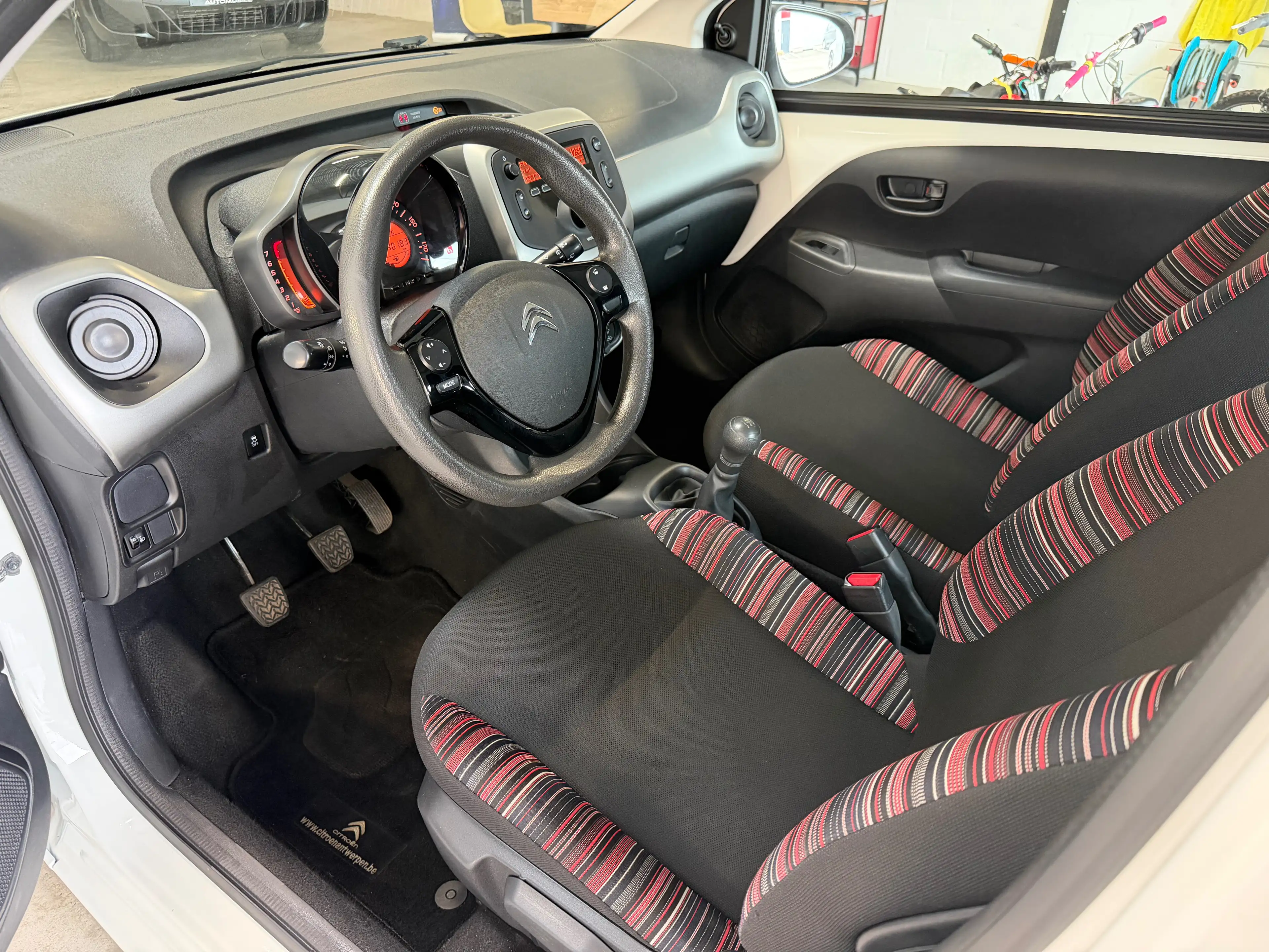 Citroen C1 C1 1.0 VTi FEEL/ Moteur Toyota/ 5 Portes/ Airco/ BLUETOOTH/  Garantie 12 Mois — photo 5
