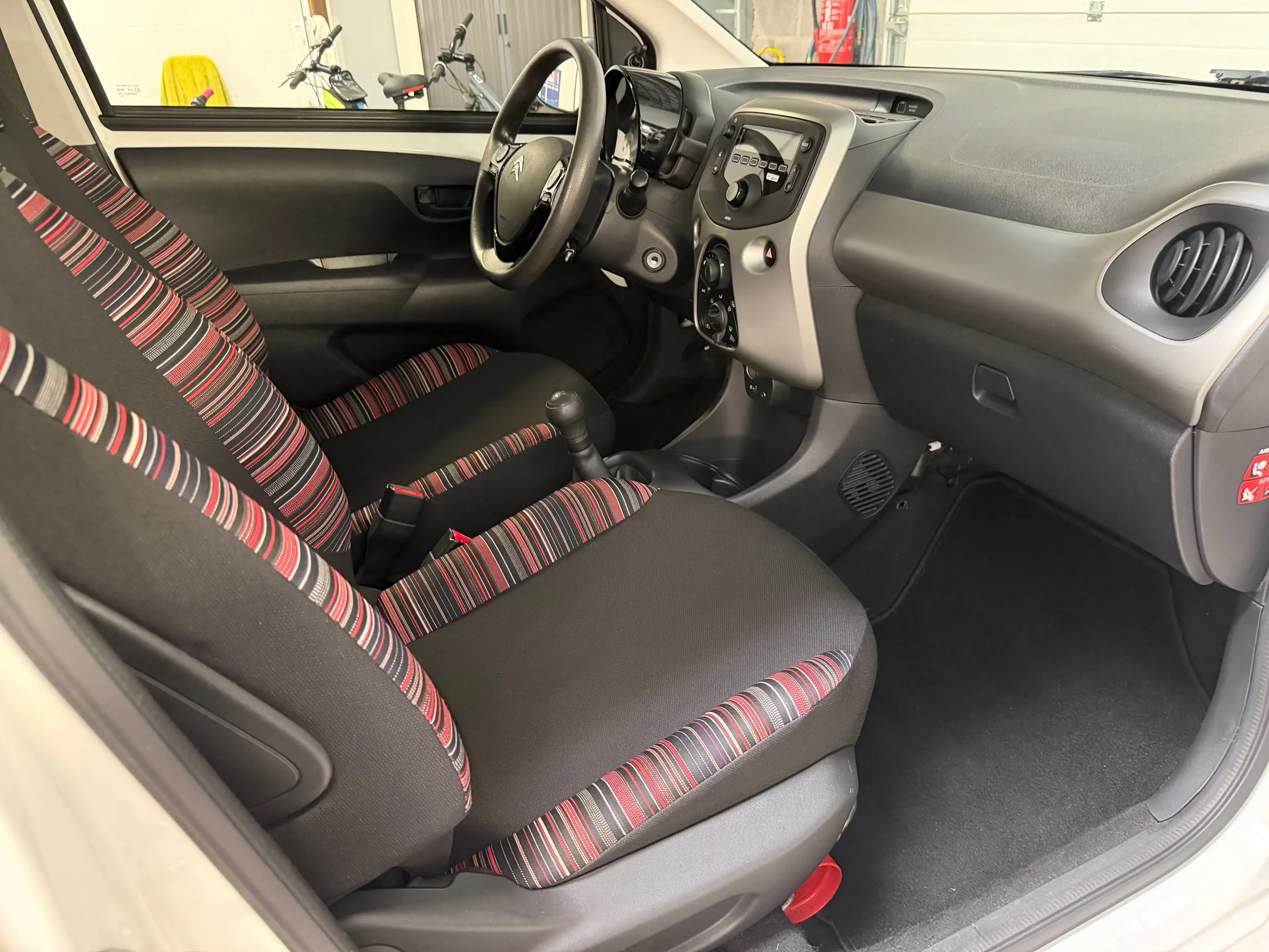 Citroen C1 C1 1.0 VTi FEEL/ Moteur Toyota/ 5 Portes/ Airco/ BLUETOOTH/  Garantie 12 Mois — photo 10