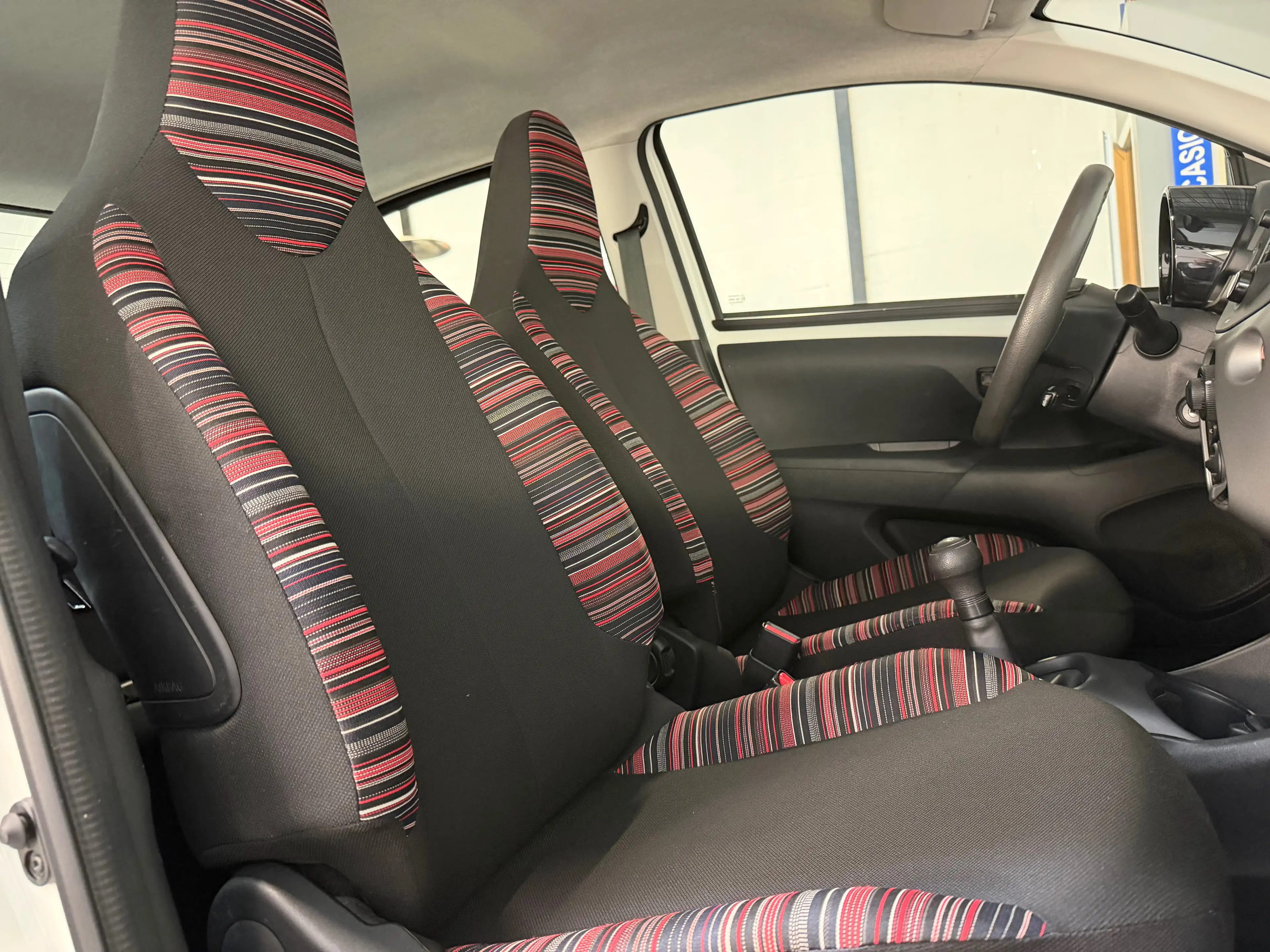 Citroen C1 C1 1.0 VTi FEEL/ Moteur Toyota/ 5 Portes/ Airco/ BLUETOOTH/  Garantie 12 Mois — photo 11
