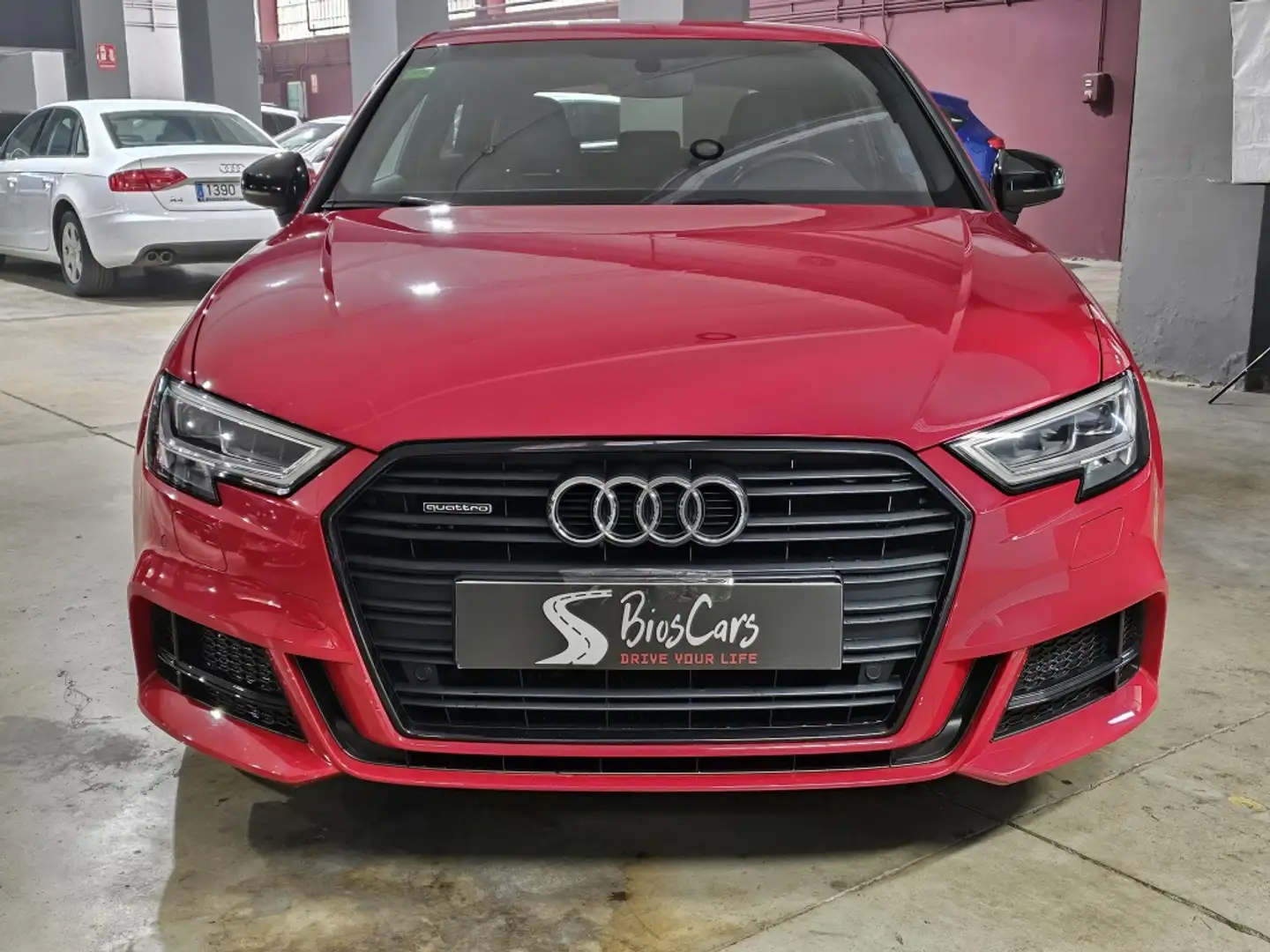 Audi A3 2.0 TFSI S Line Edition Q. S tronic 140kW Rot - 2