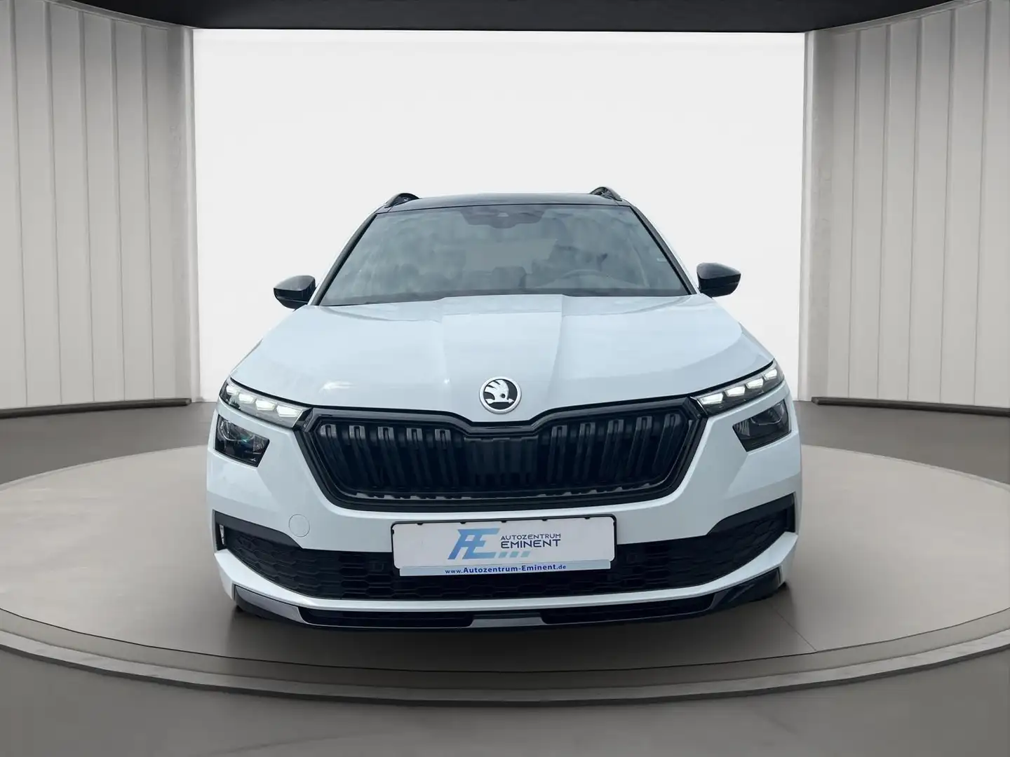 Skoda Kamiq 1.5 TSI DSG Monte Carlo Pano ACC KAMERA LE Weiß - 2