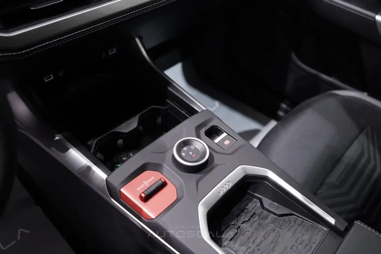 Jeep Compass 2026 — фото 15