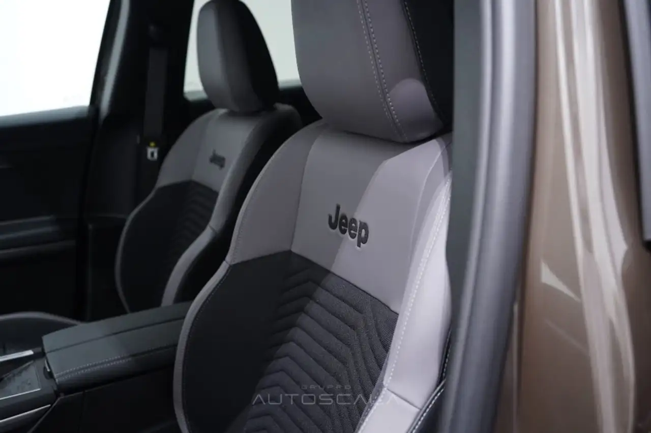 Jeep Compass 2026 — фото 12