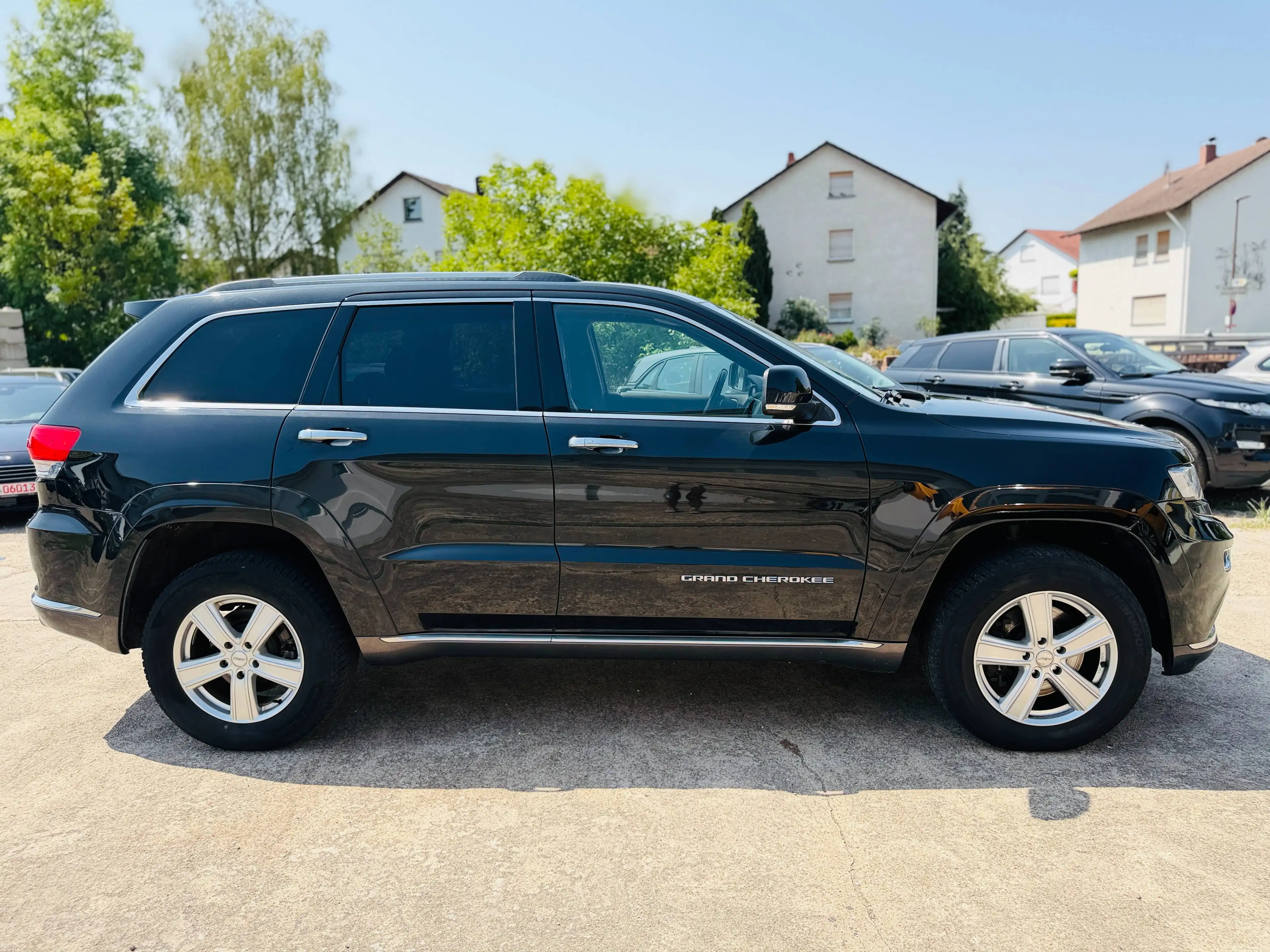 Jeep Grand Cherokee 3.0 CRD Summit 4WD AHK VOLL GARANTIE — photo 12