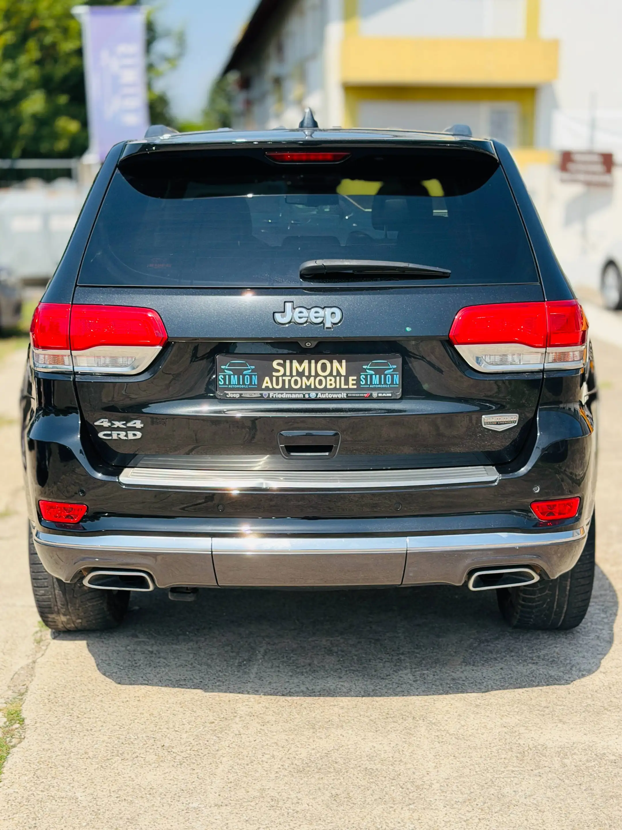 Jeep Grand Cherokee 3.0 CRD Summit 4WD AHK VOLL GARANTIE — photo 4