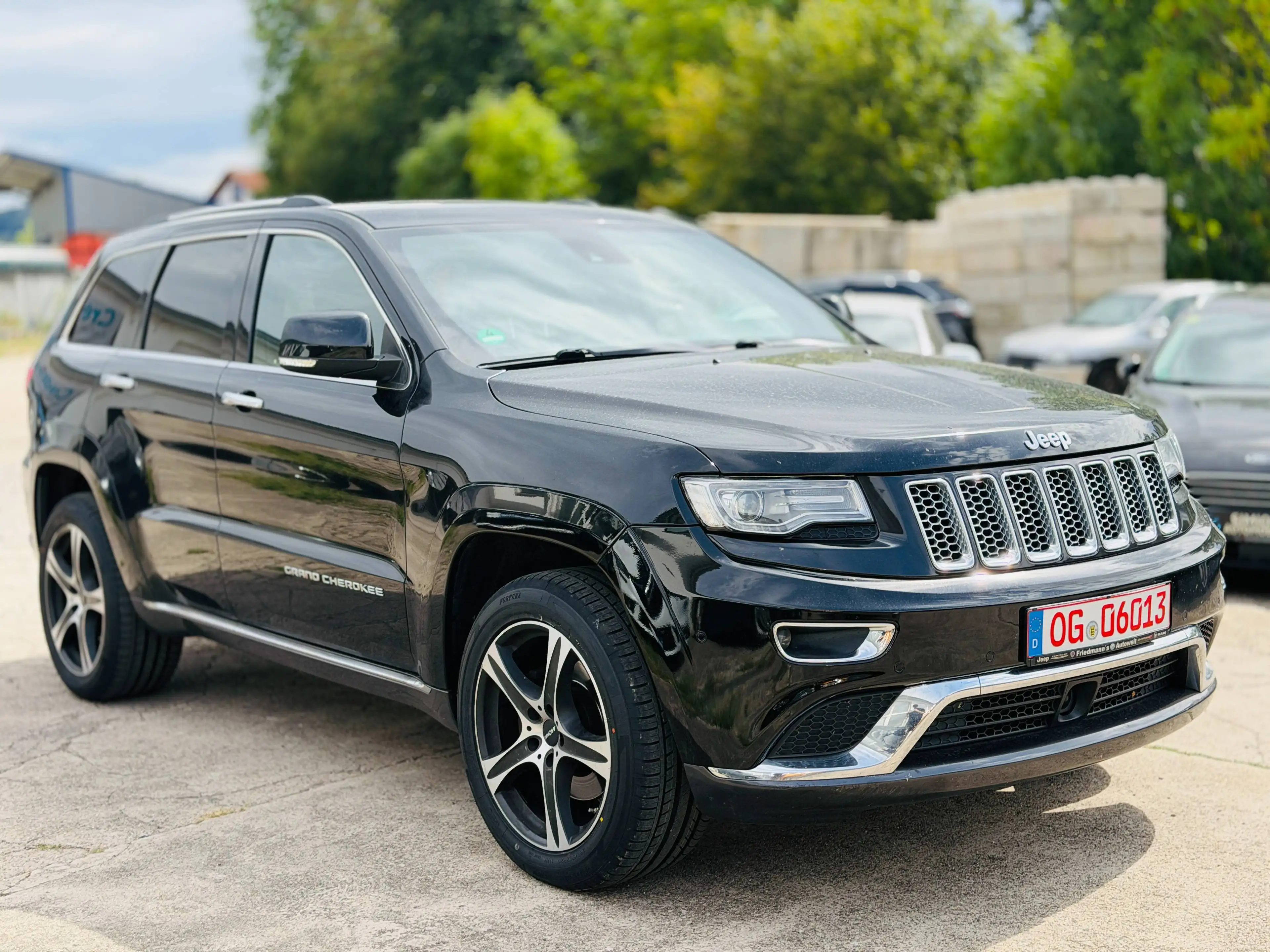 Jeep Grand Cherokee 3.0 CRD Summit 4WD AHK VOLL GARANTIE — photo 5