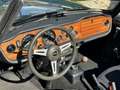 Triumph TR6 met overdrive) Soft Top Groen - thumbnail 9