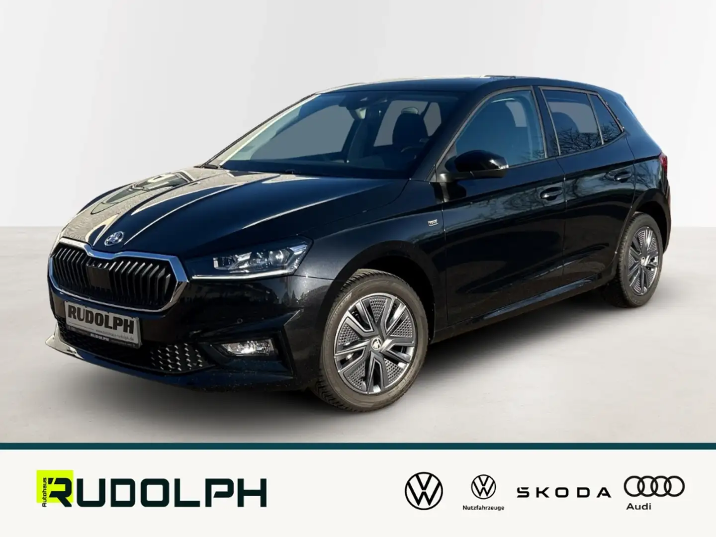 Skoda Fabia 1.0 TSI Tour LED+KESSY+KAMERA+ALLWETTER Schwarz - 1