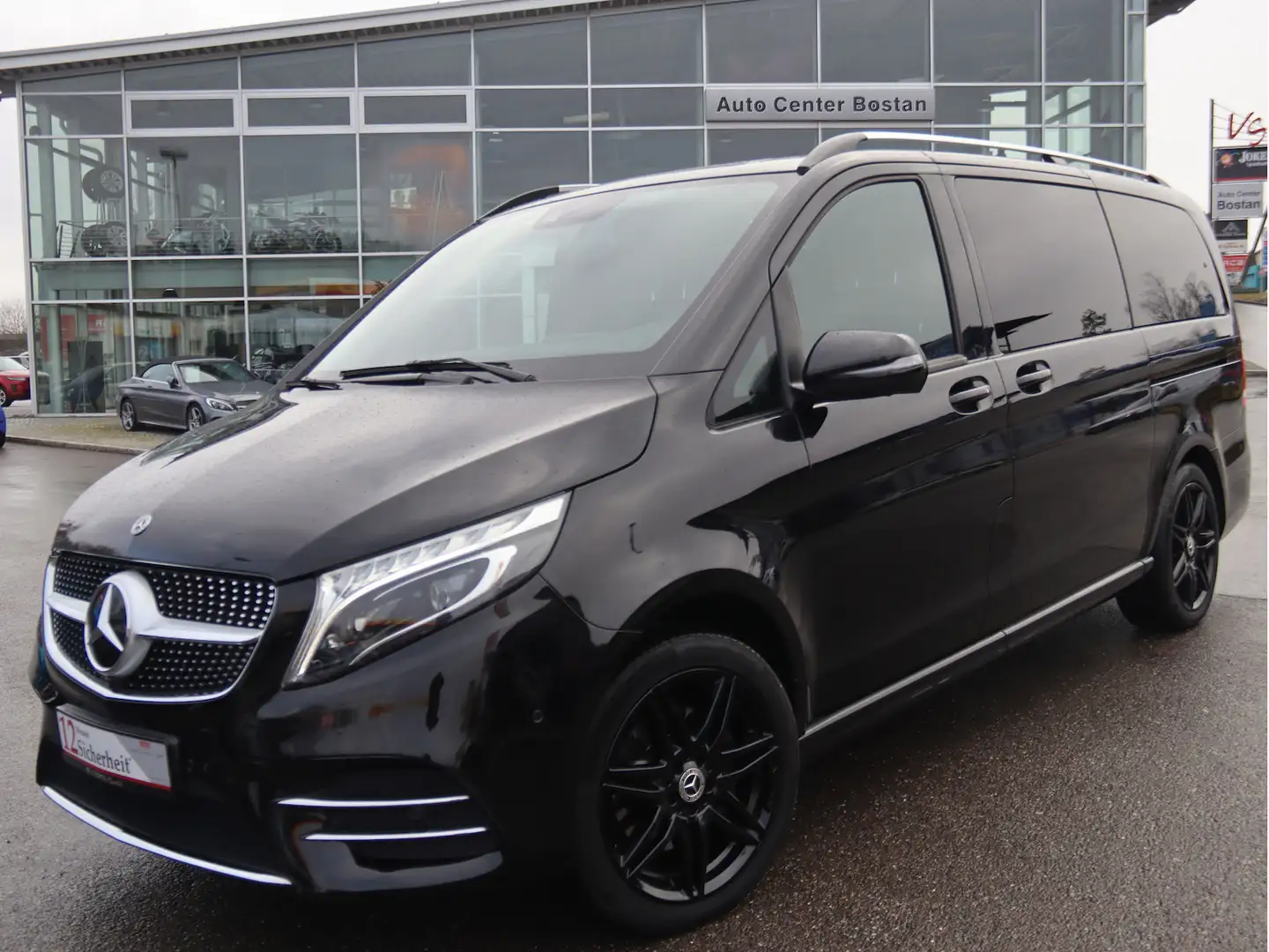 Mercedes-Benz V 300 d AMG LANG/7-SITZER/360°/BURMESTER/4-MATIC Zwart - 2