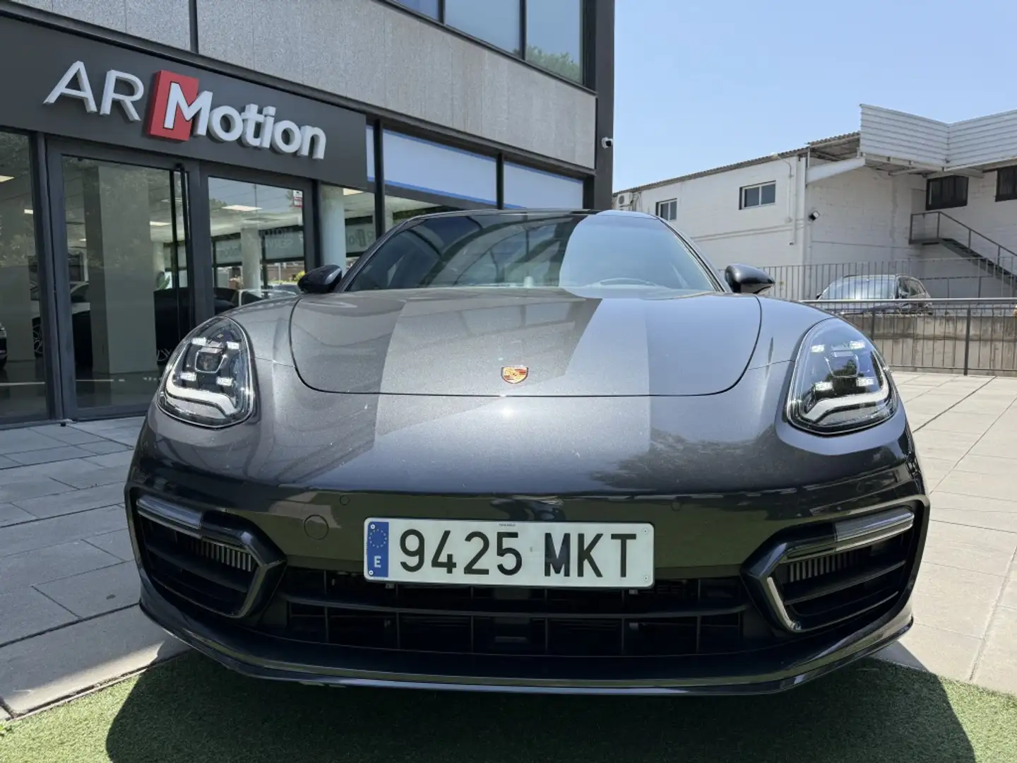 Porsche Panamera 4 E-Hybrid Sport Turismo Platinum Edition Negro - 2