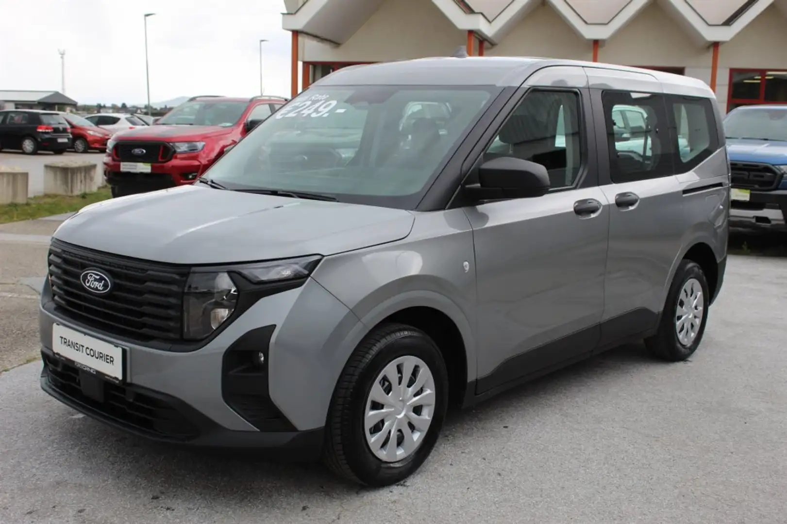 Ford Tourneo Courier Trend 1.0EcoBoost 125PS M6 Front Silber - 2
