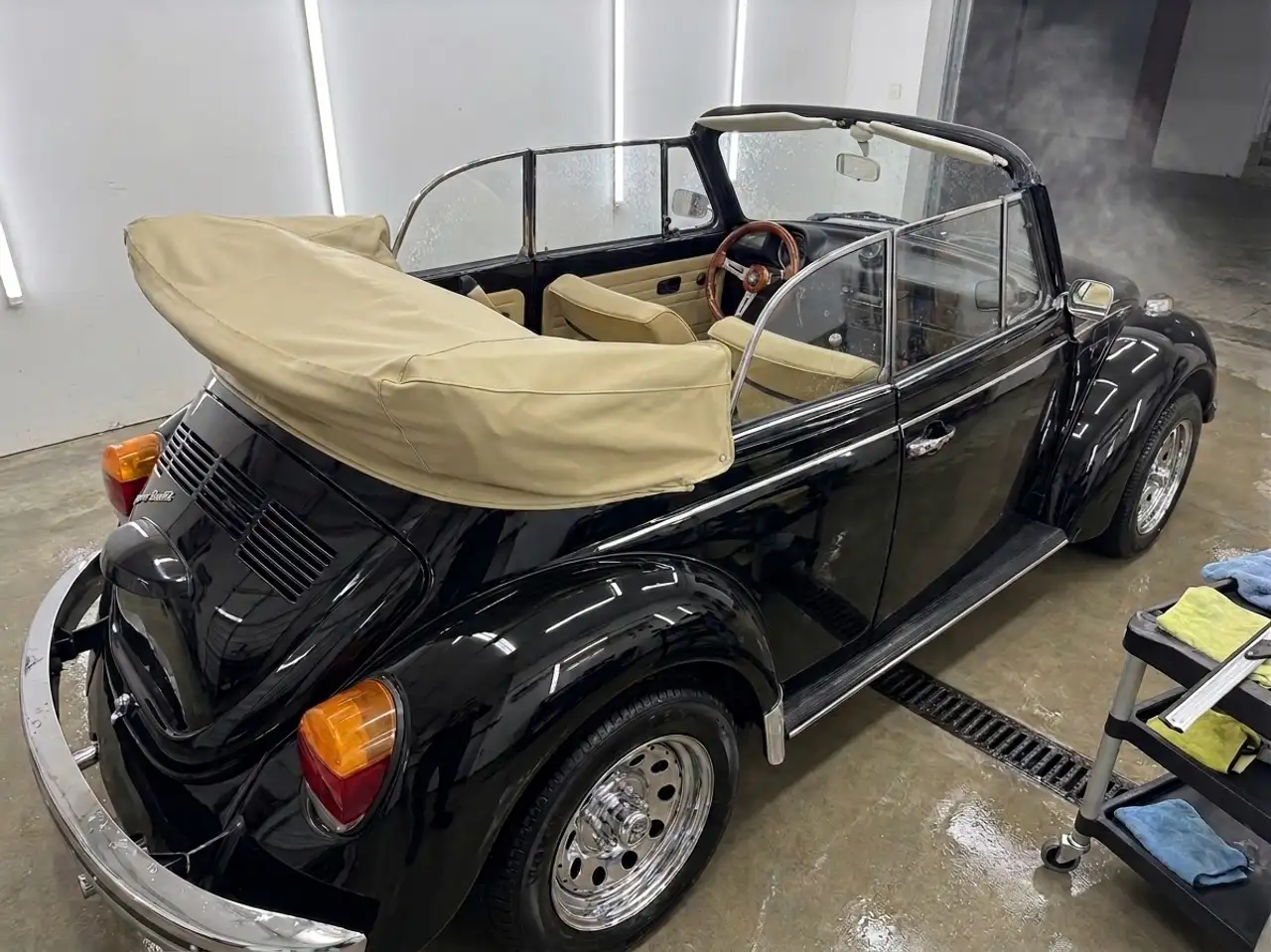 Volkswagen Maggiolino Cabrio, foto 3