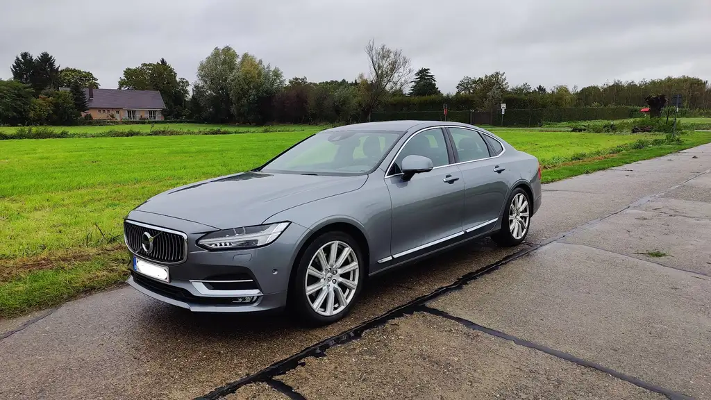 Volvo S90 2016 из Европы — купить под ключ