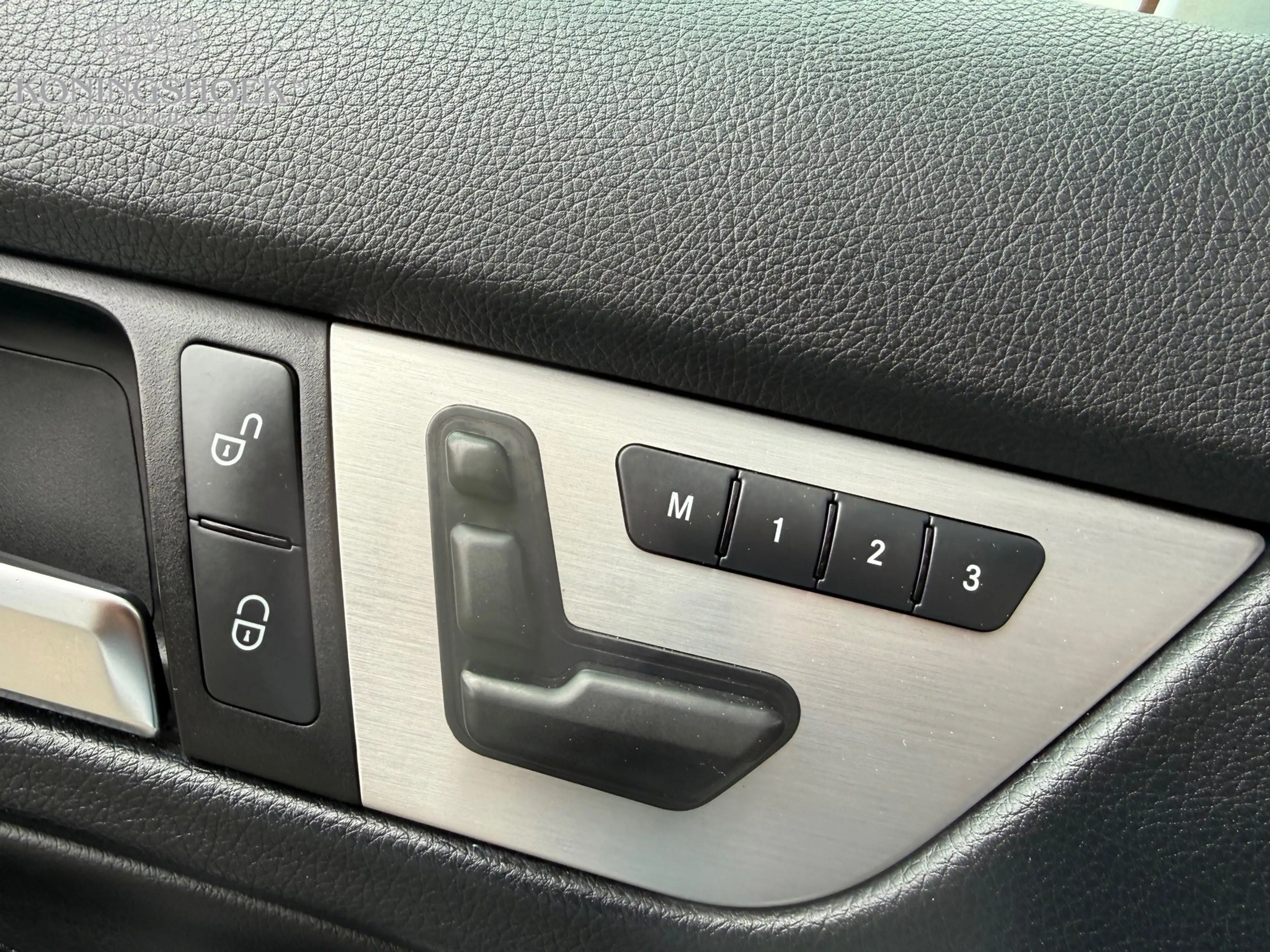 Mercedes-Benz C 350 Coupé AMG Edition 1 — photo 12