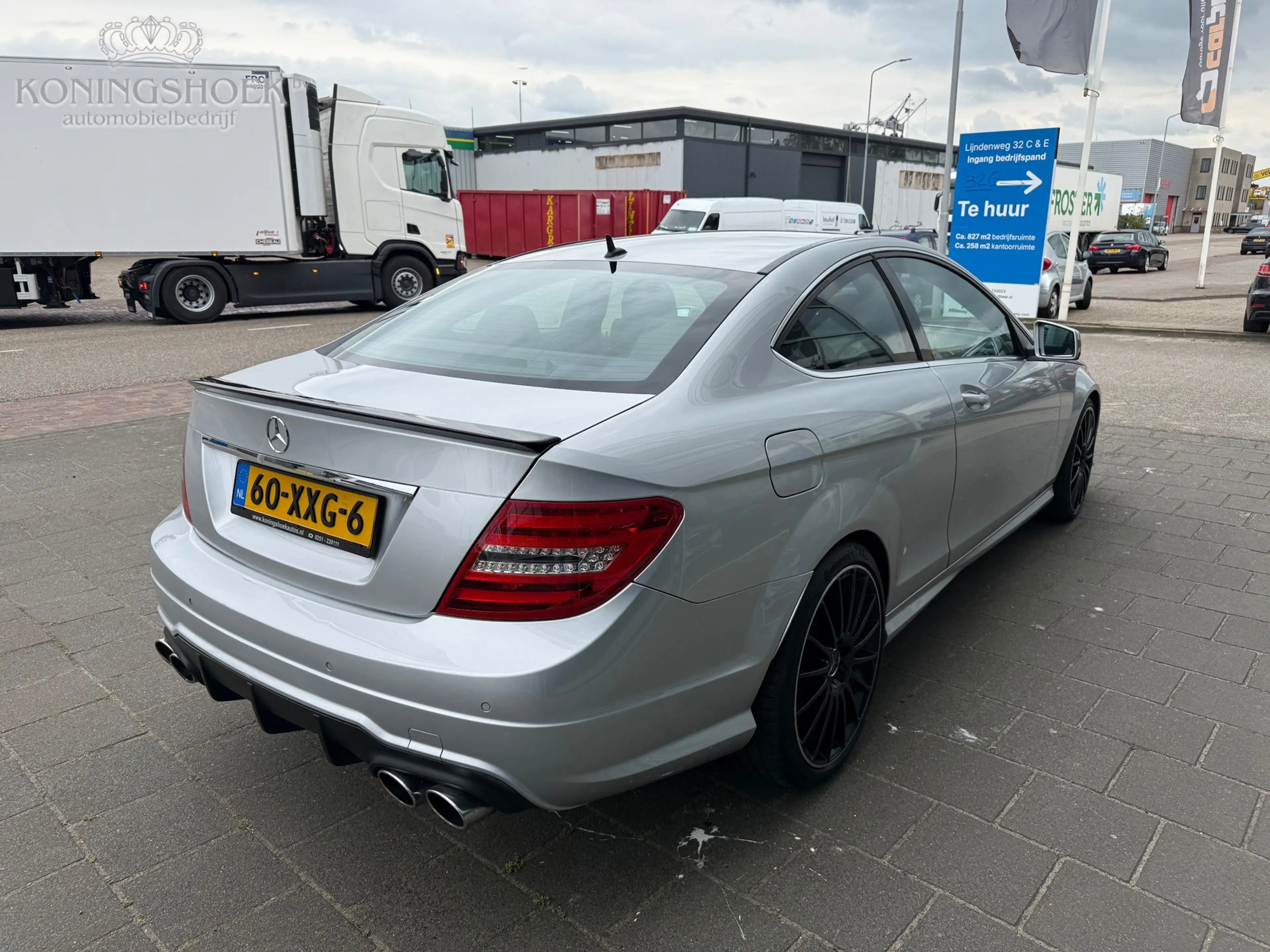 Mercedes-Benz C 350 Coupé AMG Edition 1 — photo 7