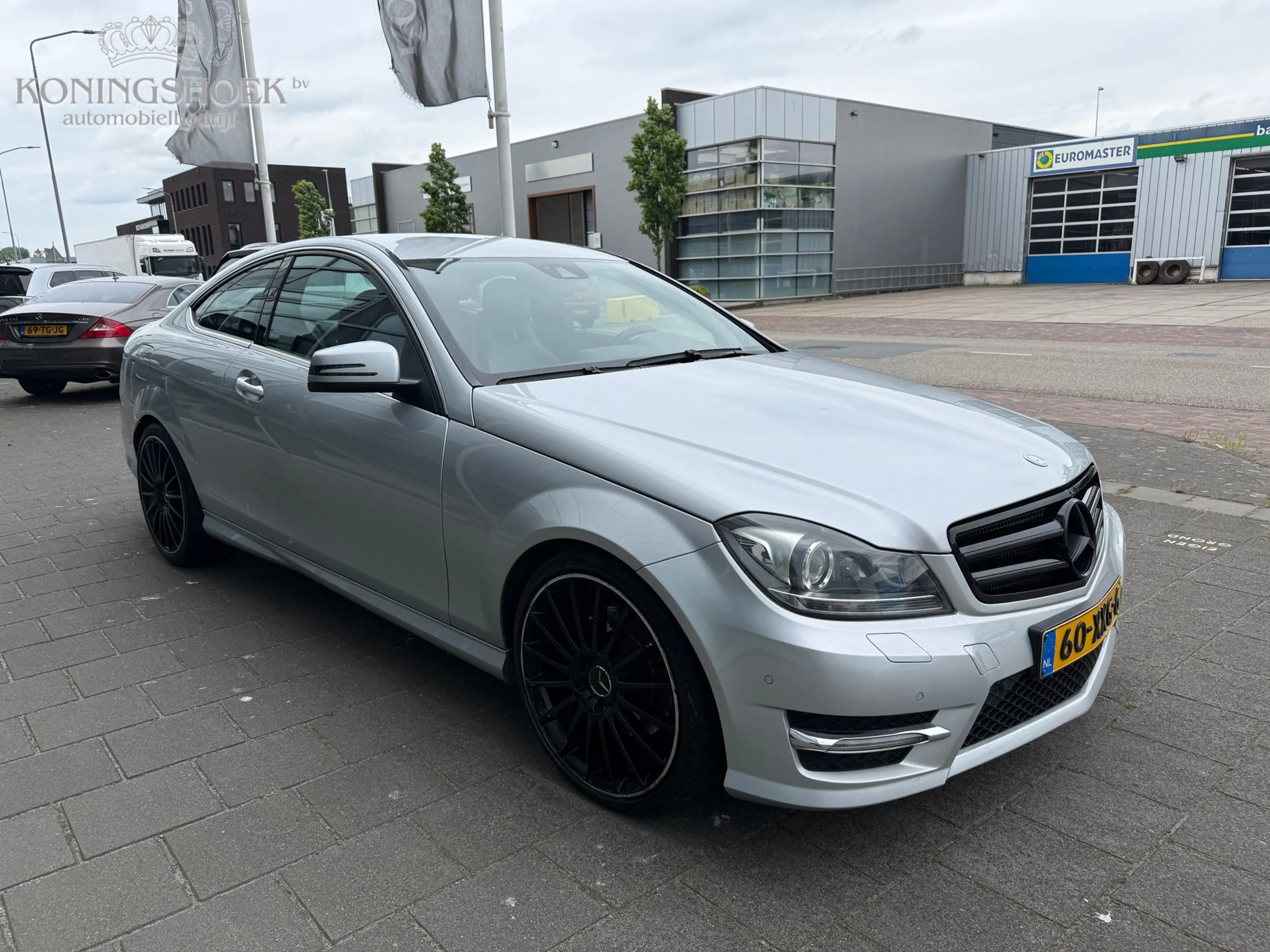 Mercedes-Benz C 350 Coupé AMG Edition 1 — photo 3