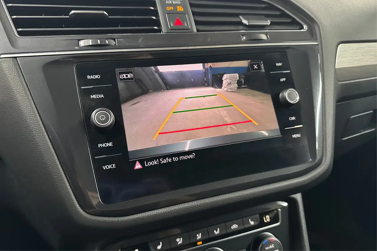 Volkswagen Tiguan снимка Volkswagen Tiguan