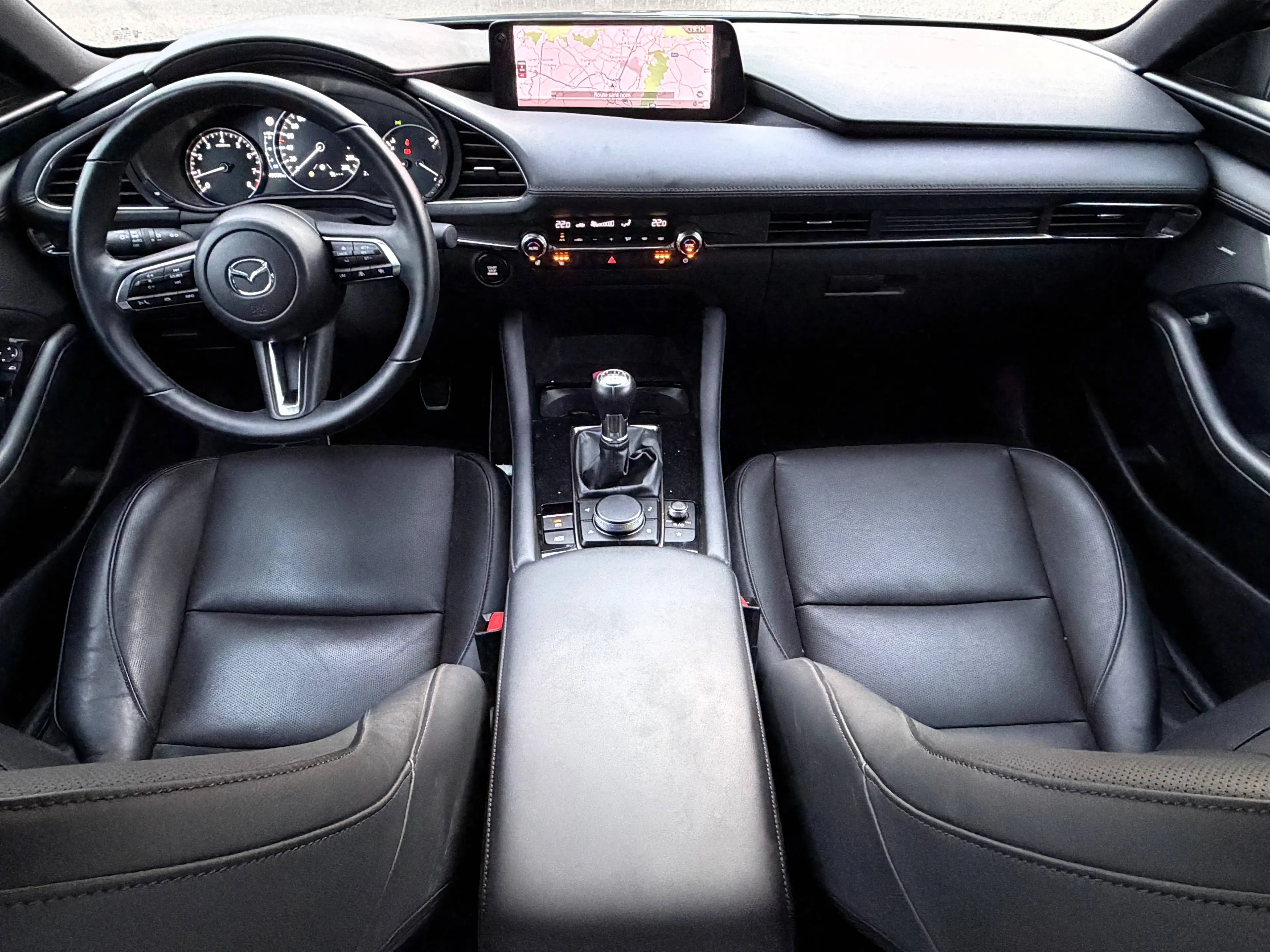 Mazda 3 3 Hatchback 2.0i e-Skyactiv-G Takumi Exclusive-line — photo 15