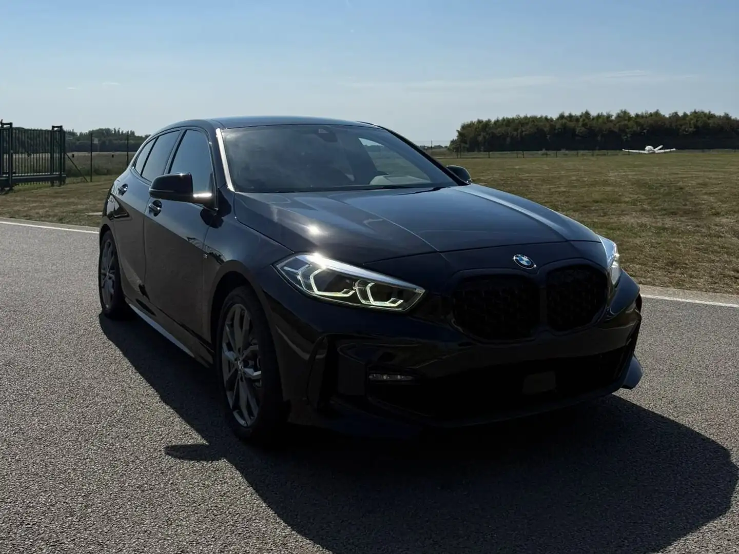 BMW 120 120i Aut. M Sport Negro - 1