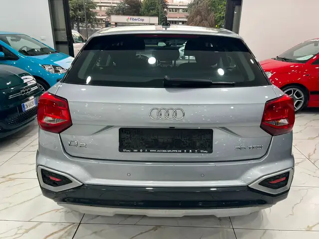 Audi Q2 view 5