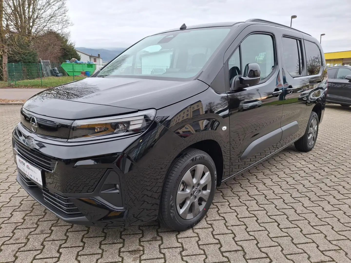 Opel Combo Life Edition XL N1 AT 1.5 Matrix*Navi*PDC* Negru - 2