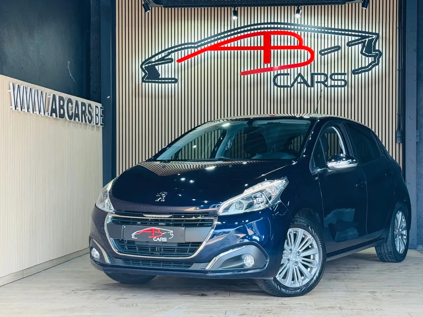 Peugeot 208 1.2i Style * GARANTIE 12 MOIS * Blauw - 1